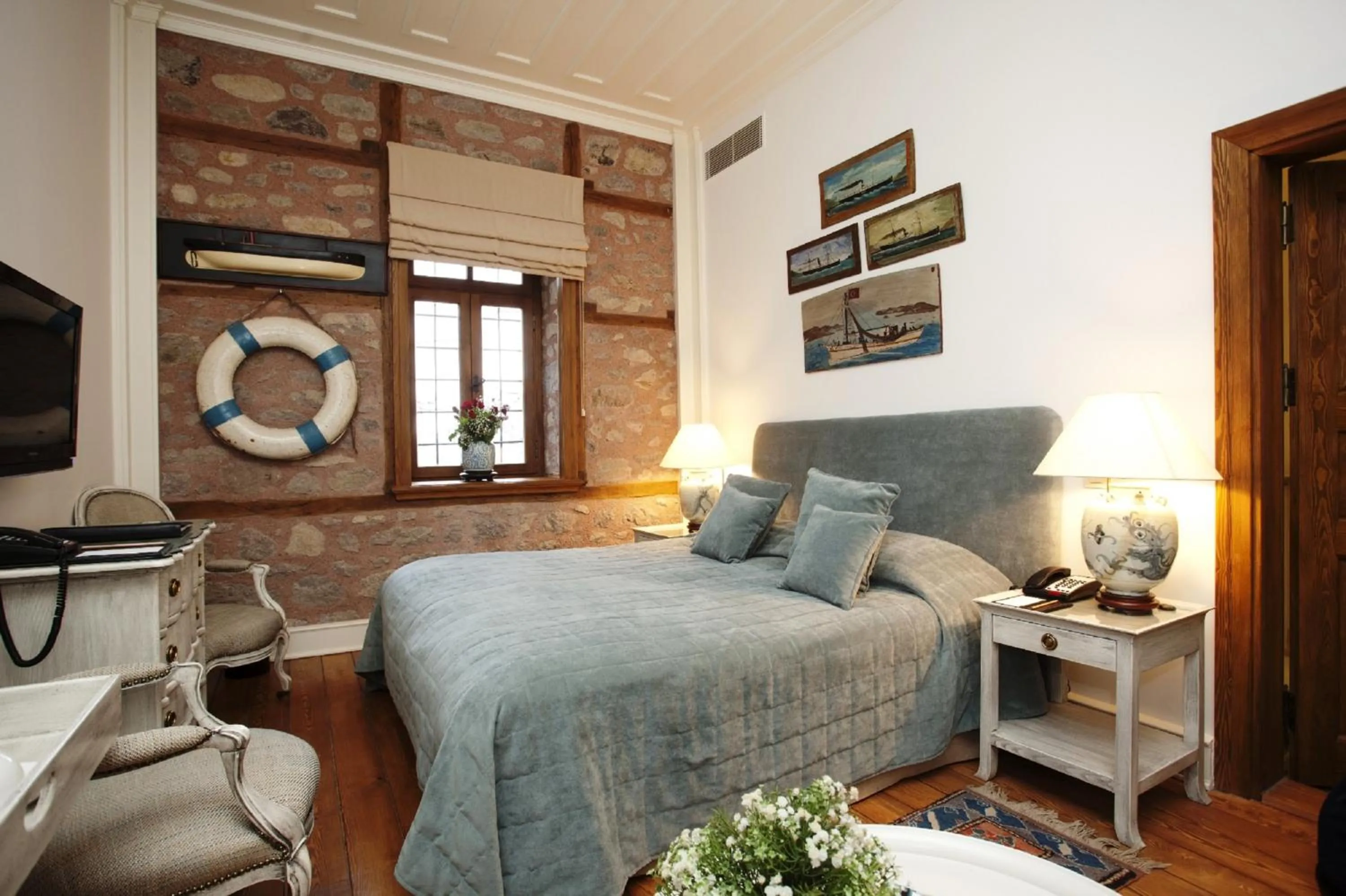 Superior King Room in Divan Cukurhan