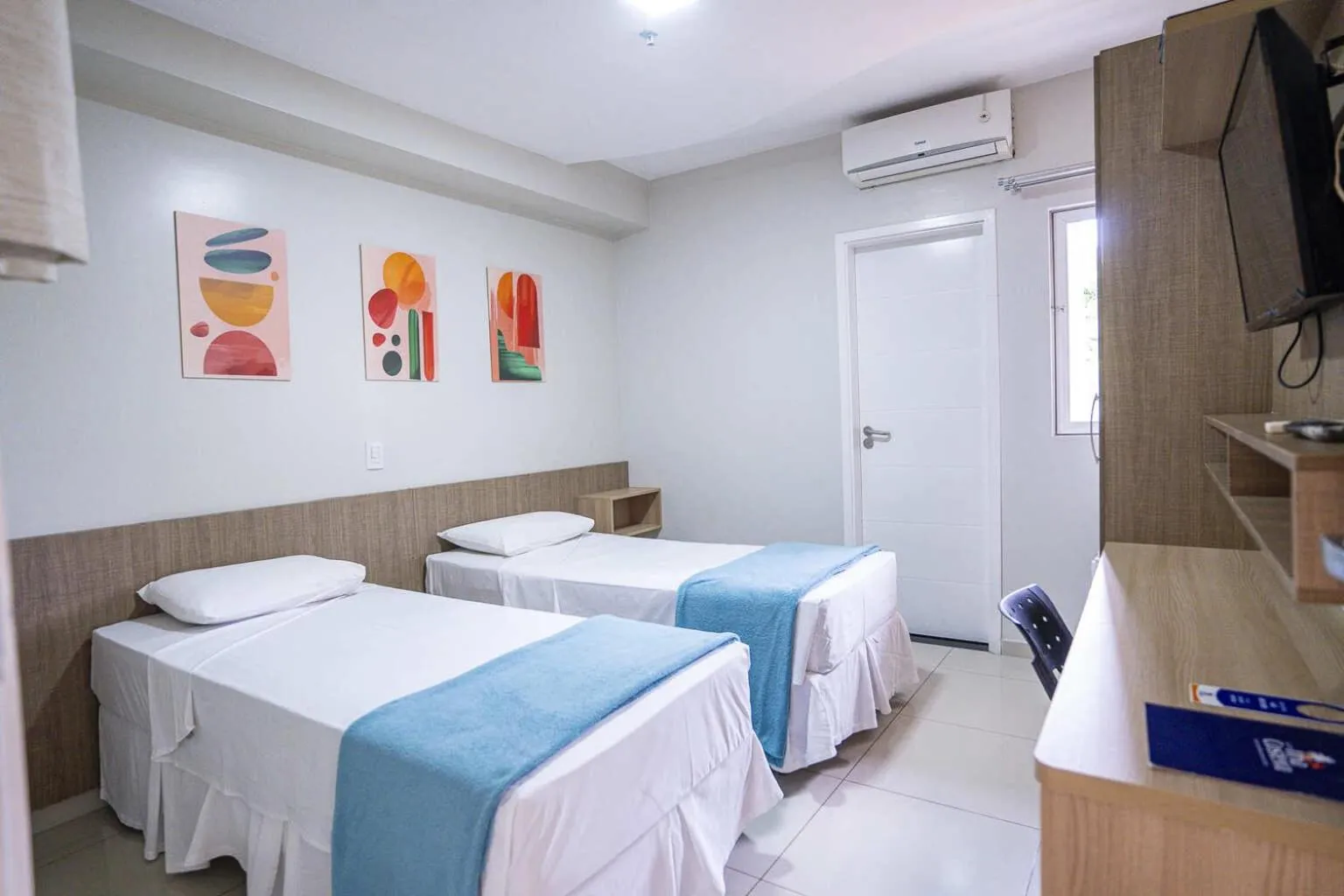 Standard Twin Room in Hotel Ilha Costeira