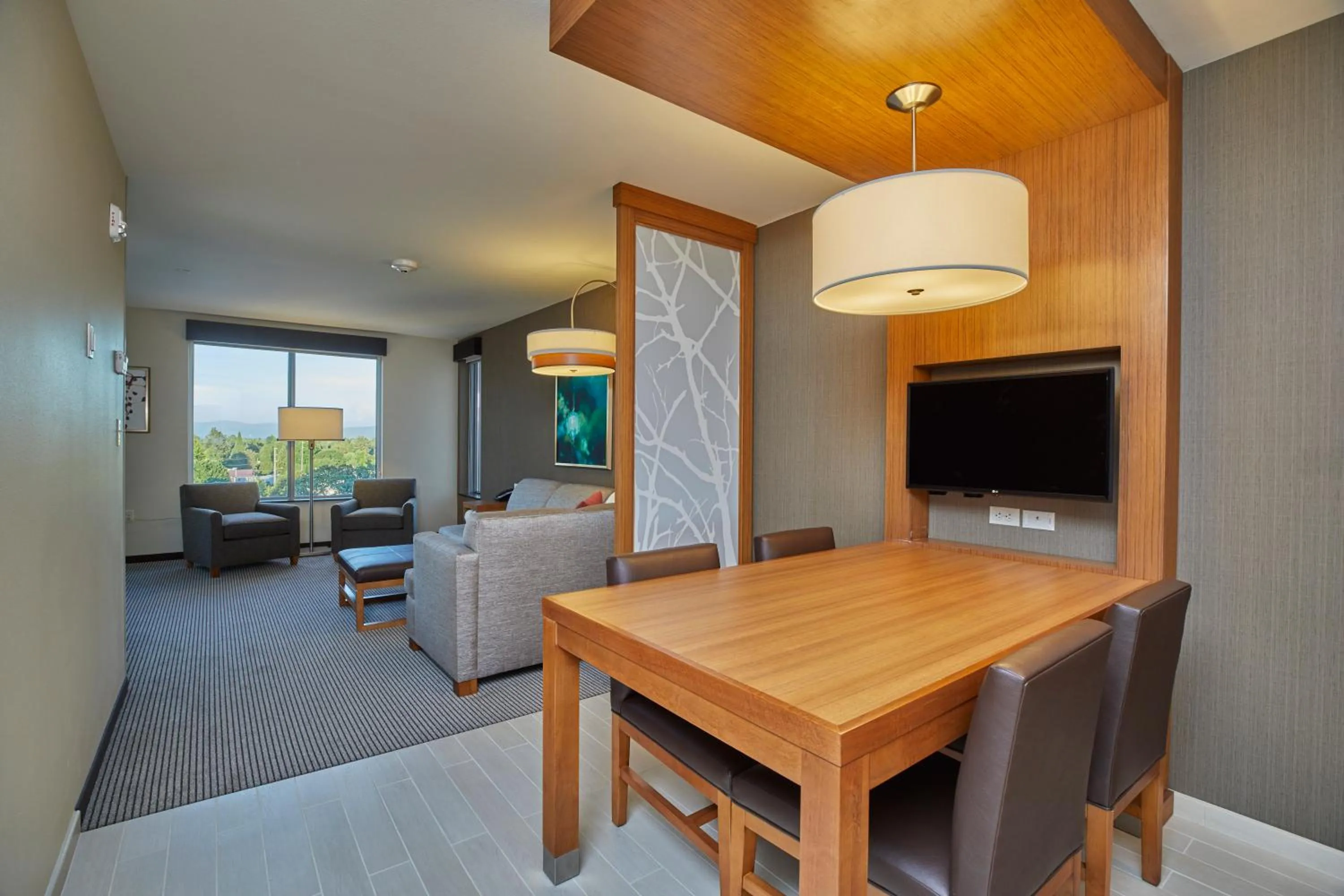 One-Bedroom King Suite with Sofa Bed in Hyatt Place Eugene/Oakway Center