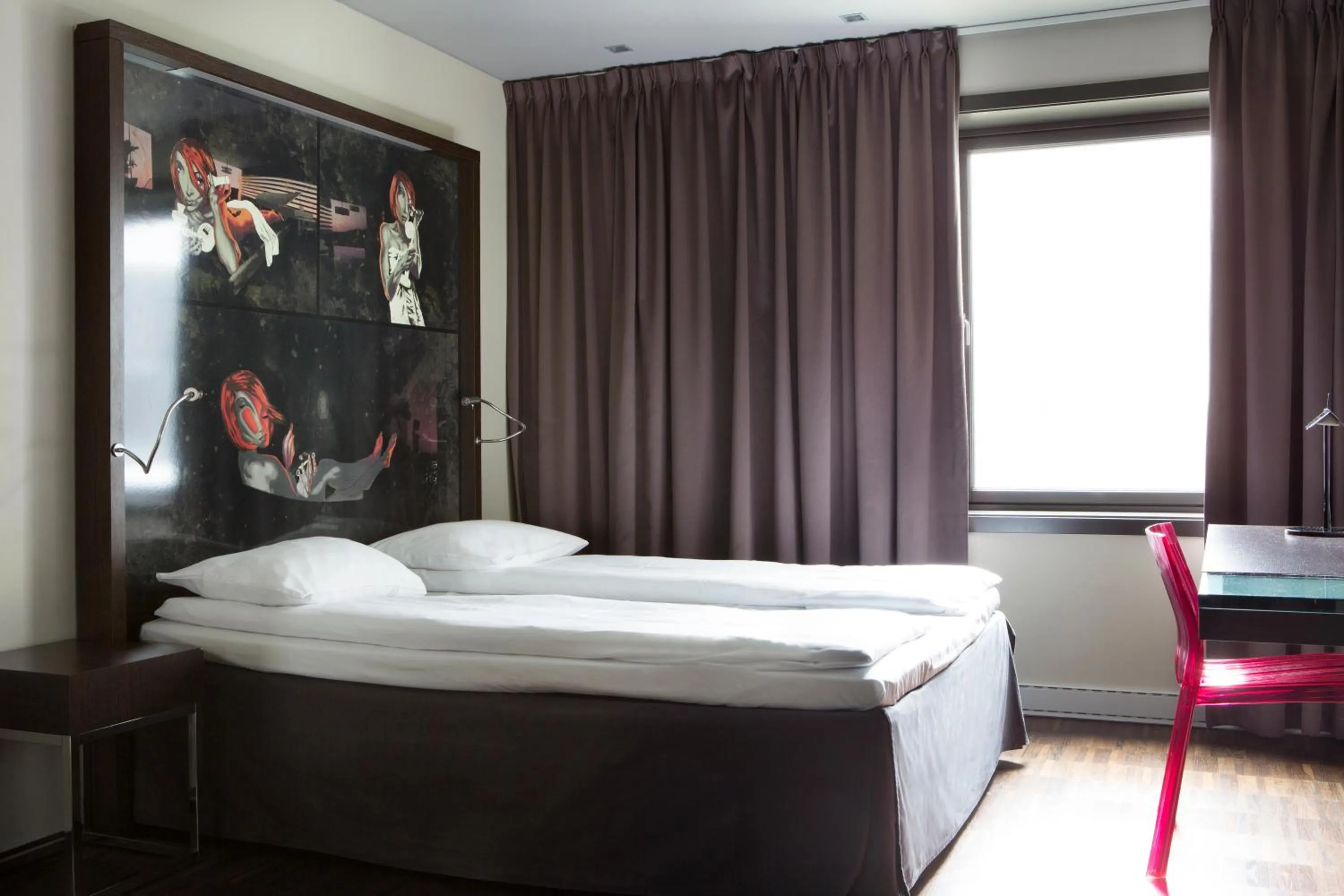 Standard Twin Room in Comfort Hotel Square