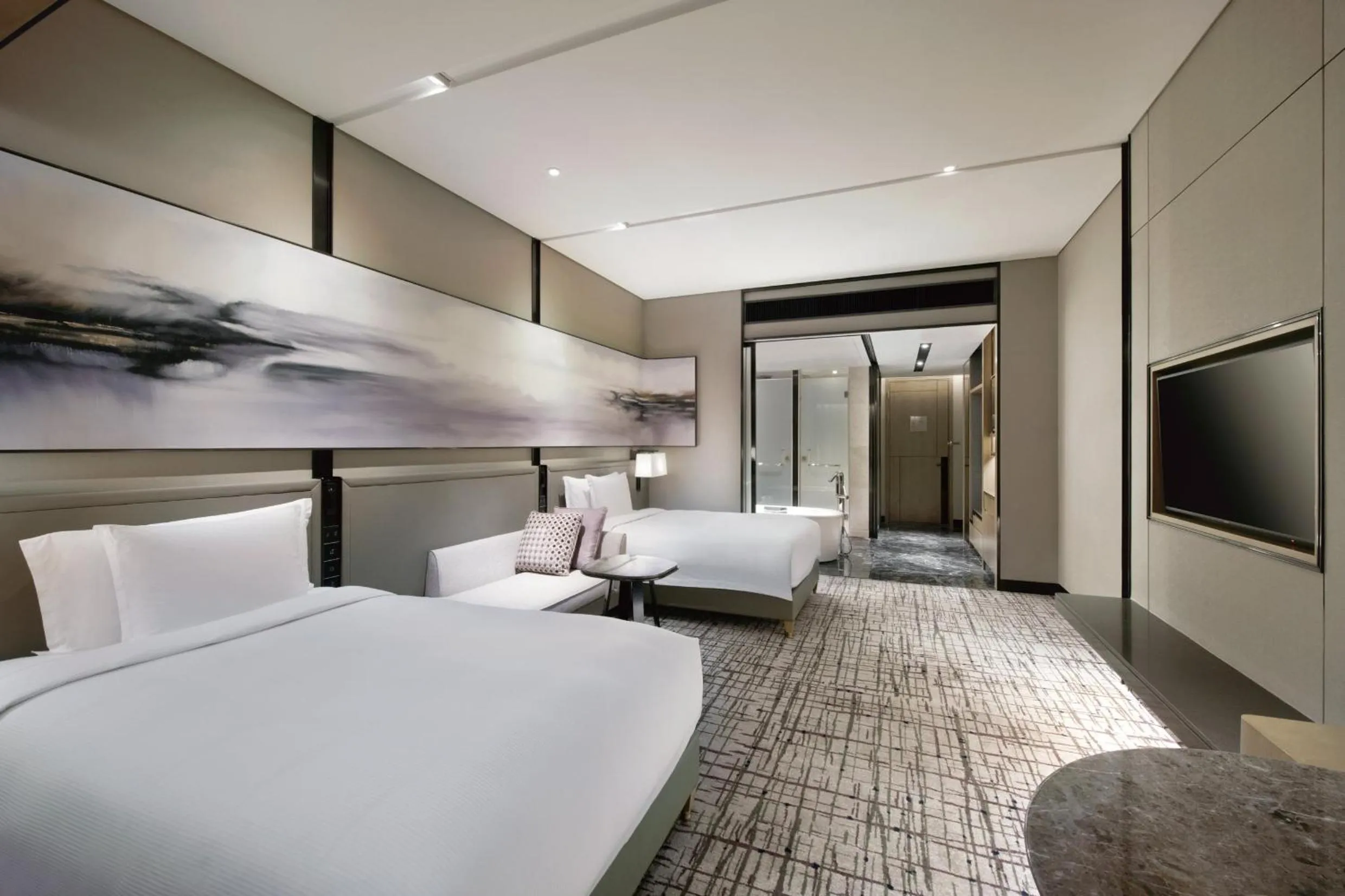 Standard Twin Room with Garden View in Crowne Plaza Shanghai Pujiang by IHG