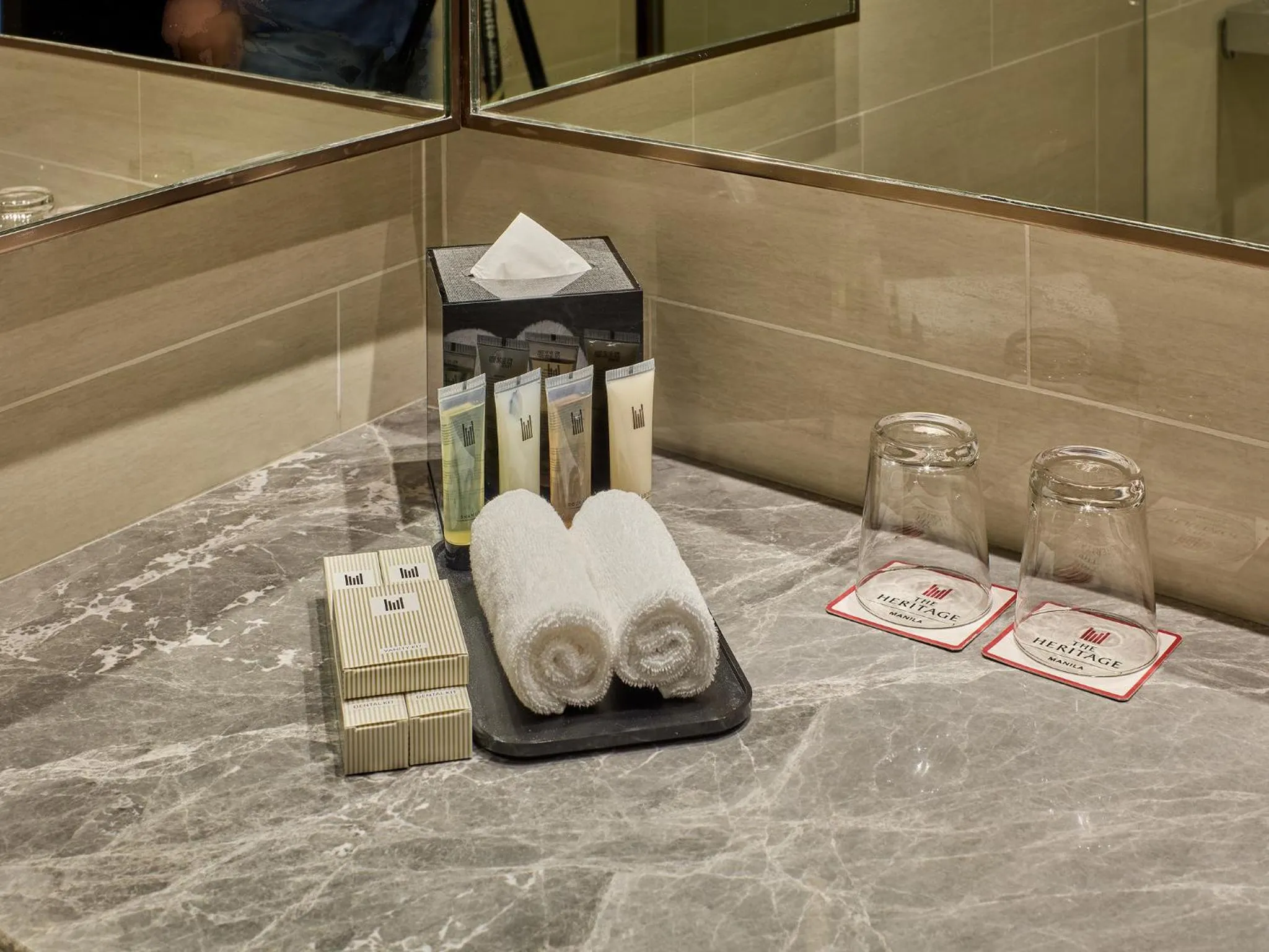 Deluxe Double or Twin Room in The Heritage Hotel Manila