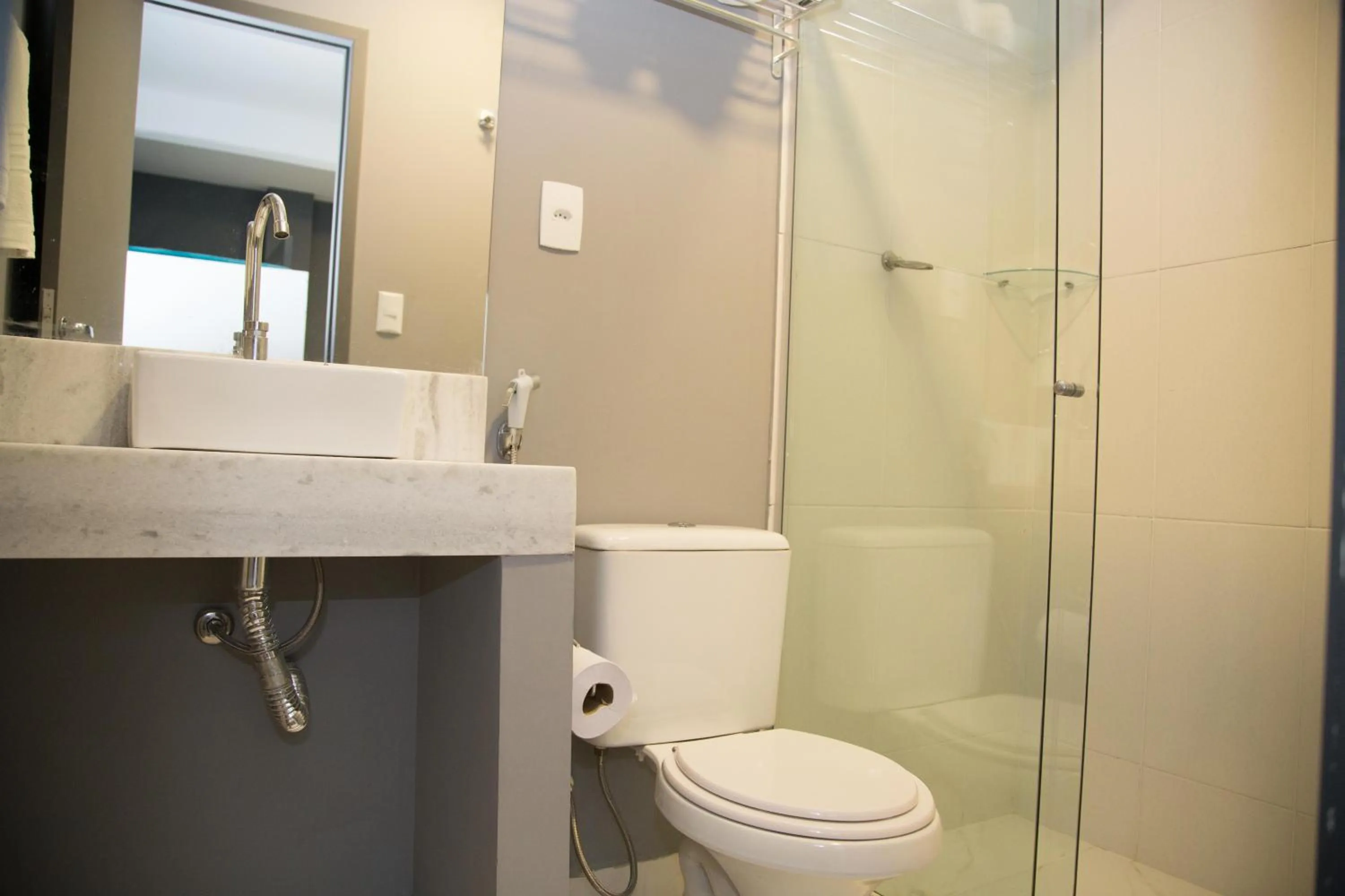 Deluxe Quadruple Room in REF House Barra Da Tijuca