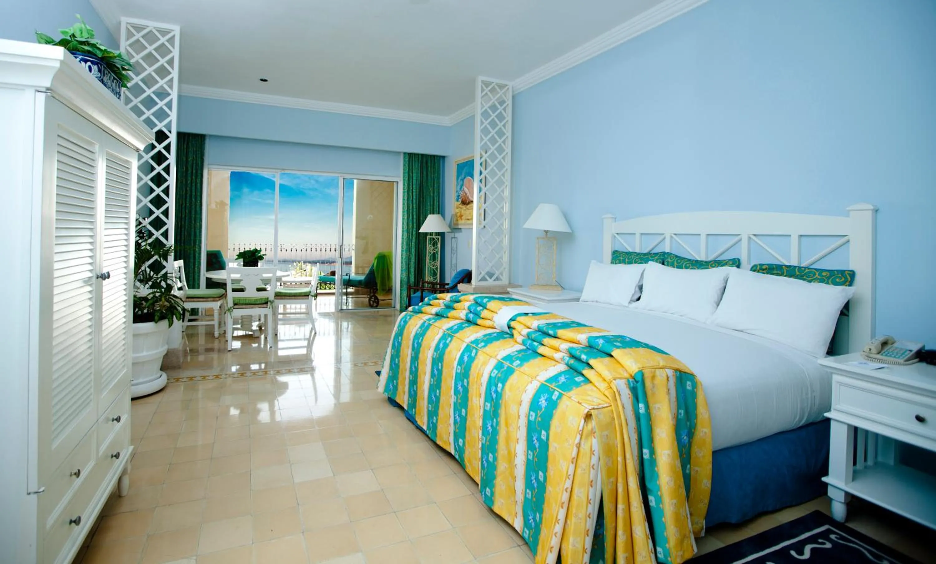 Junior Suite in Pueblo Bonito Emerald Bay Resort & Spa - All Inclusive