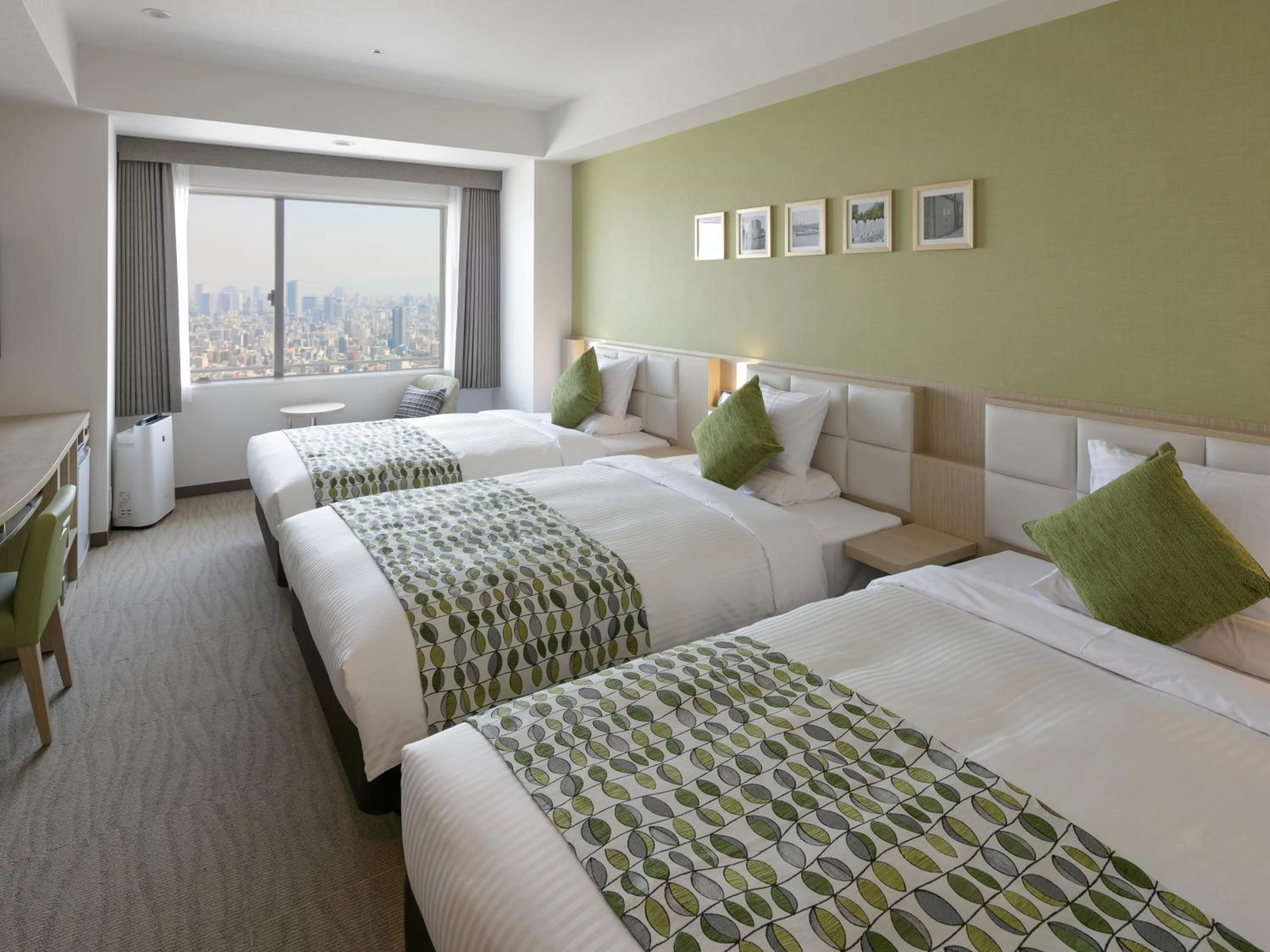 Sky Floor Triple Room - Non-Smoking in Art Hotel Osaka Bay Tower