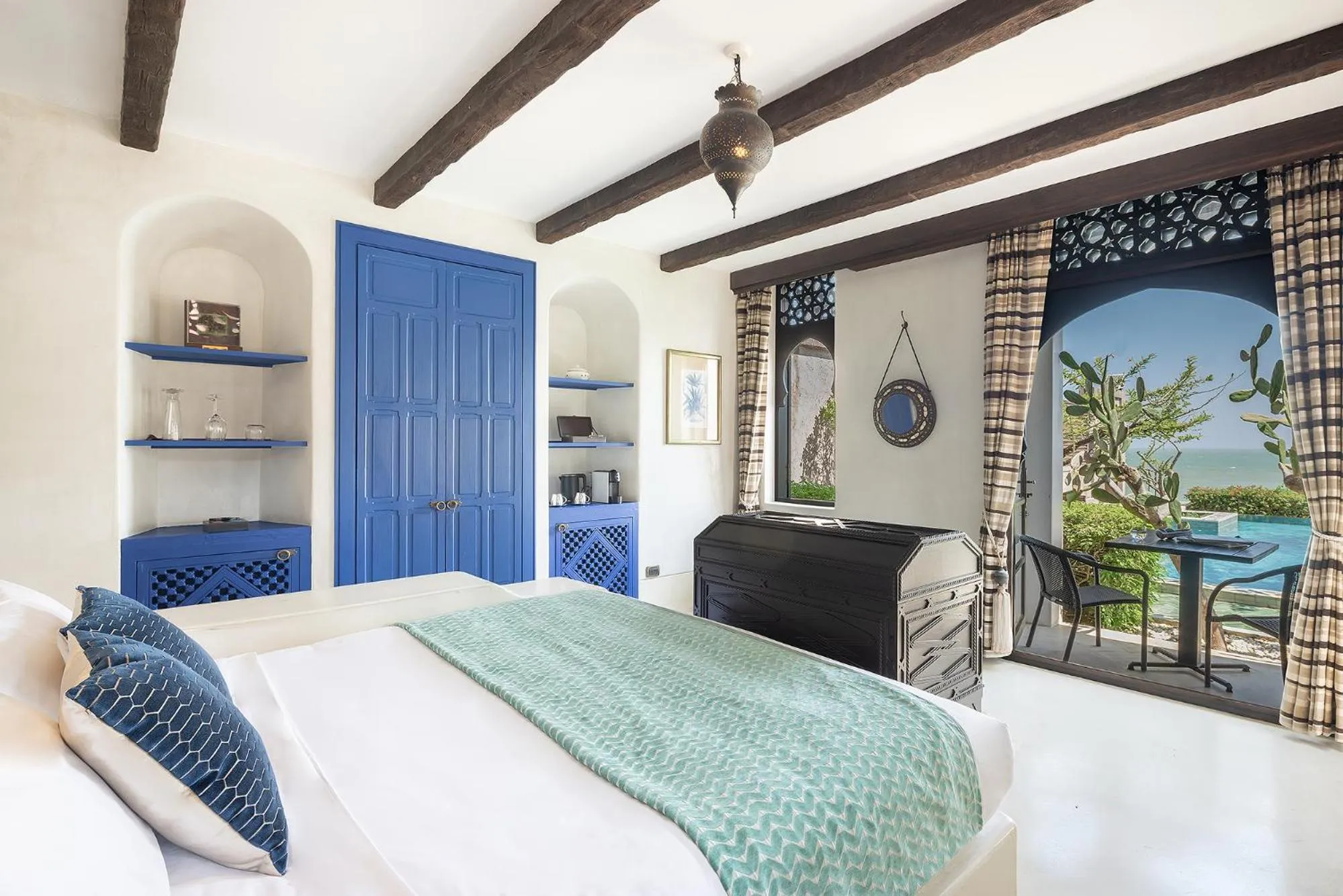 Deluxe Seaview Terrace in Villa Maroc Resort