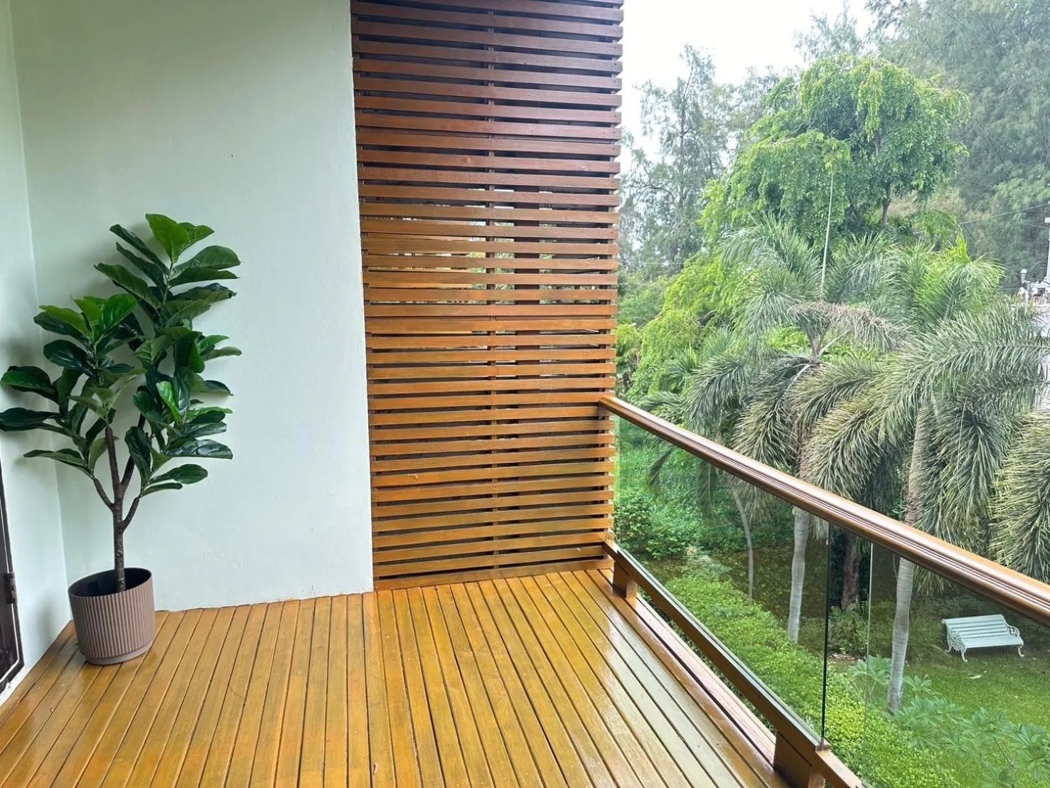 Deluxe Double or Twin Room with Balcony in The Bihai Hua Hin