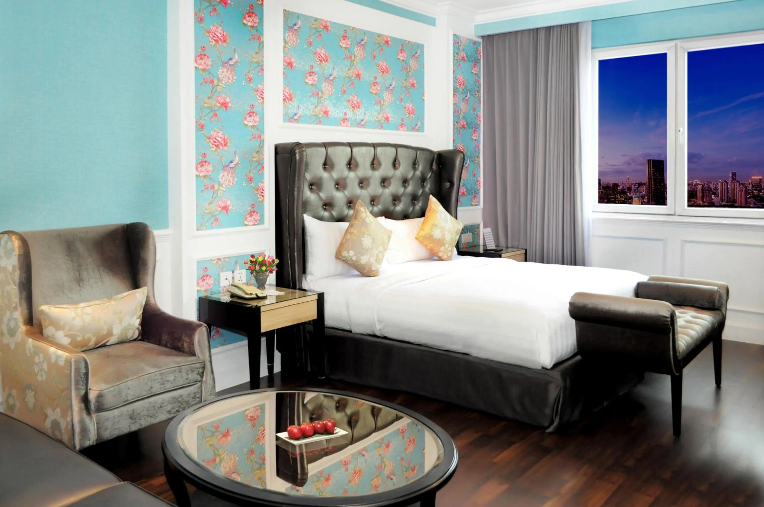 Junior Suite in Royal Palm Hotel & Conference Center Cengkareng