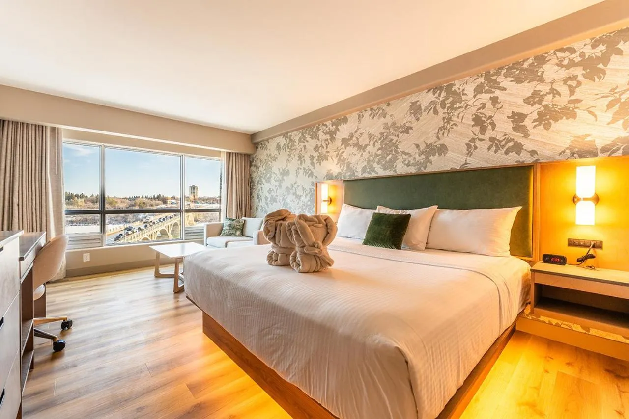 Executive King Room in Park Town Hotel