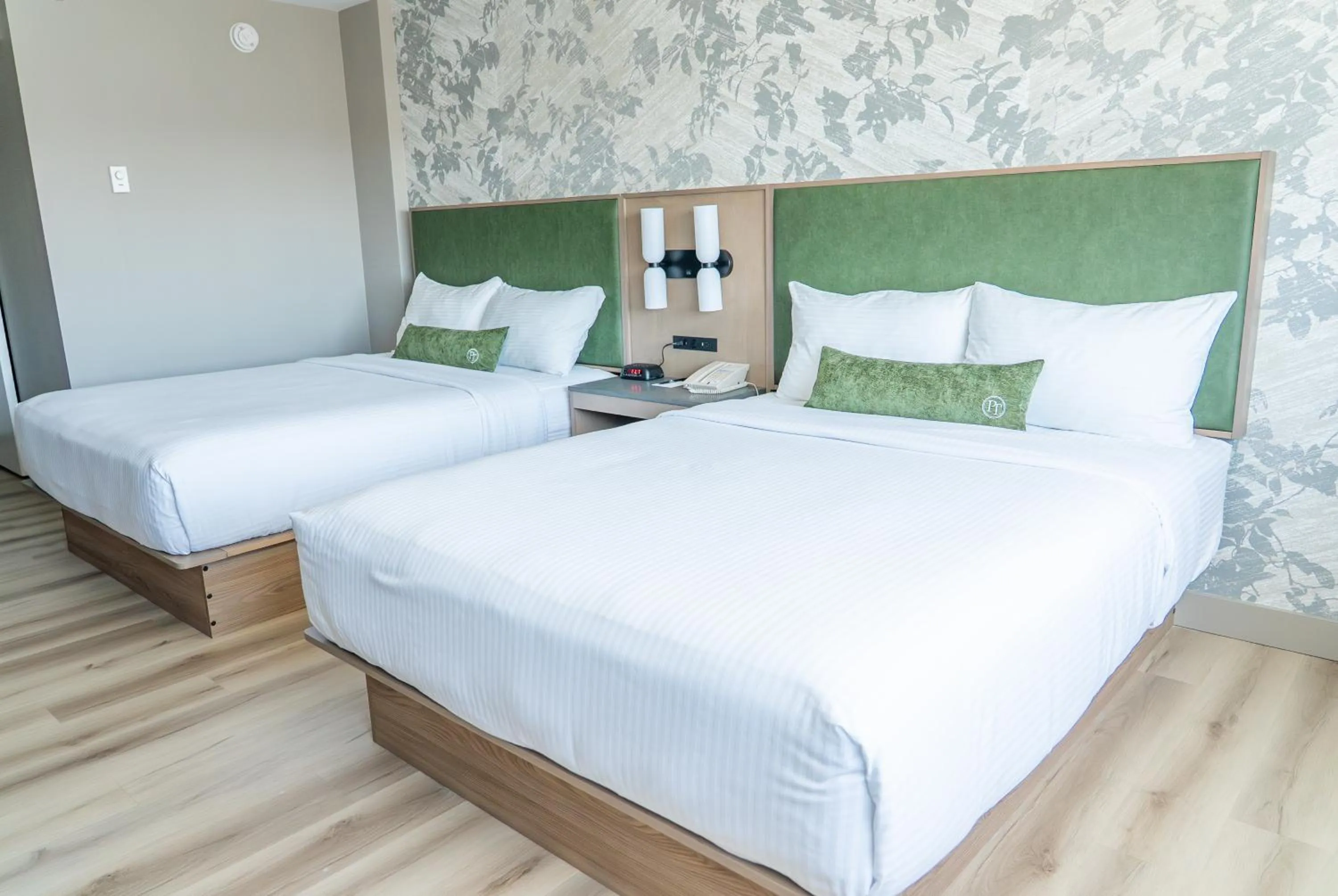 Queen Room with Two Queen Beds in Park Town Hotel