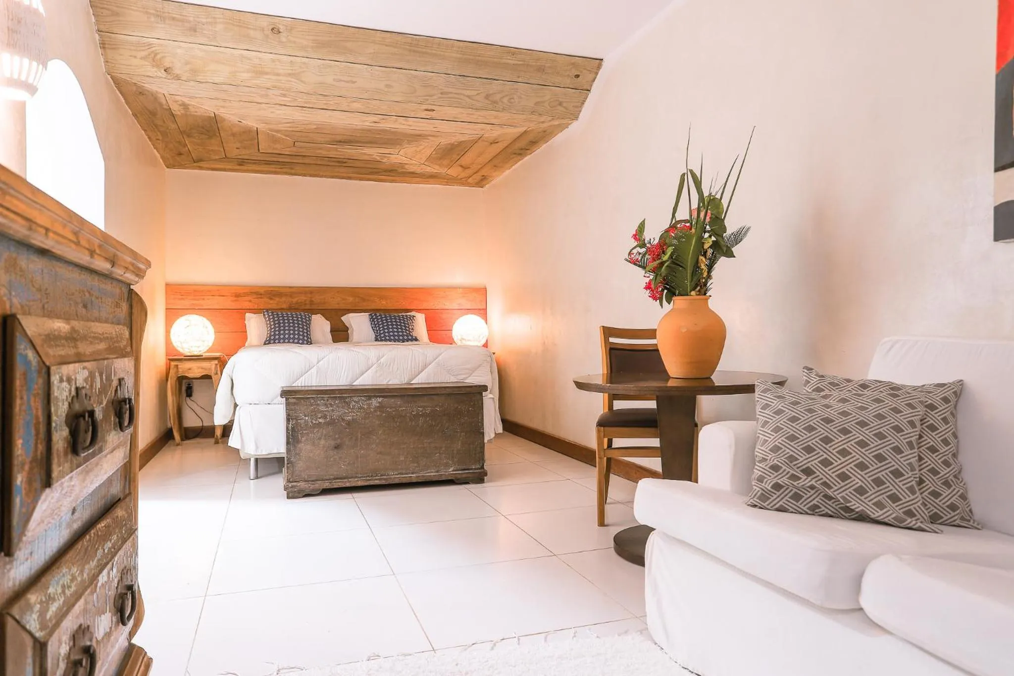 Queen Suite with Spa Bath in Hotel Marina Quinta do Porto