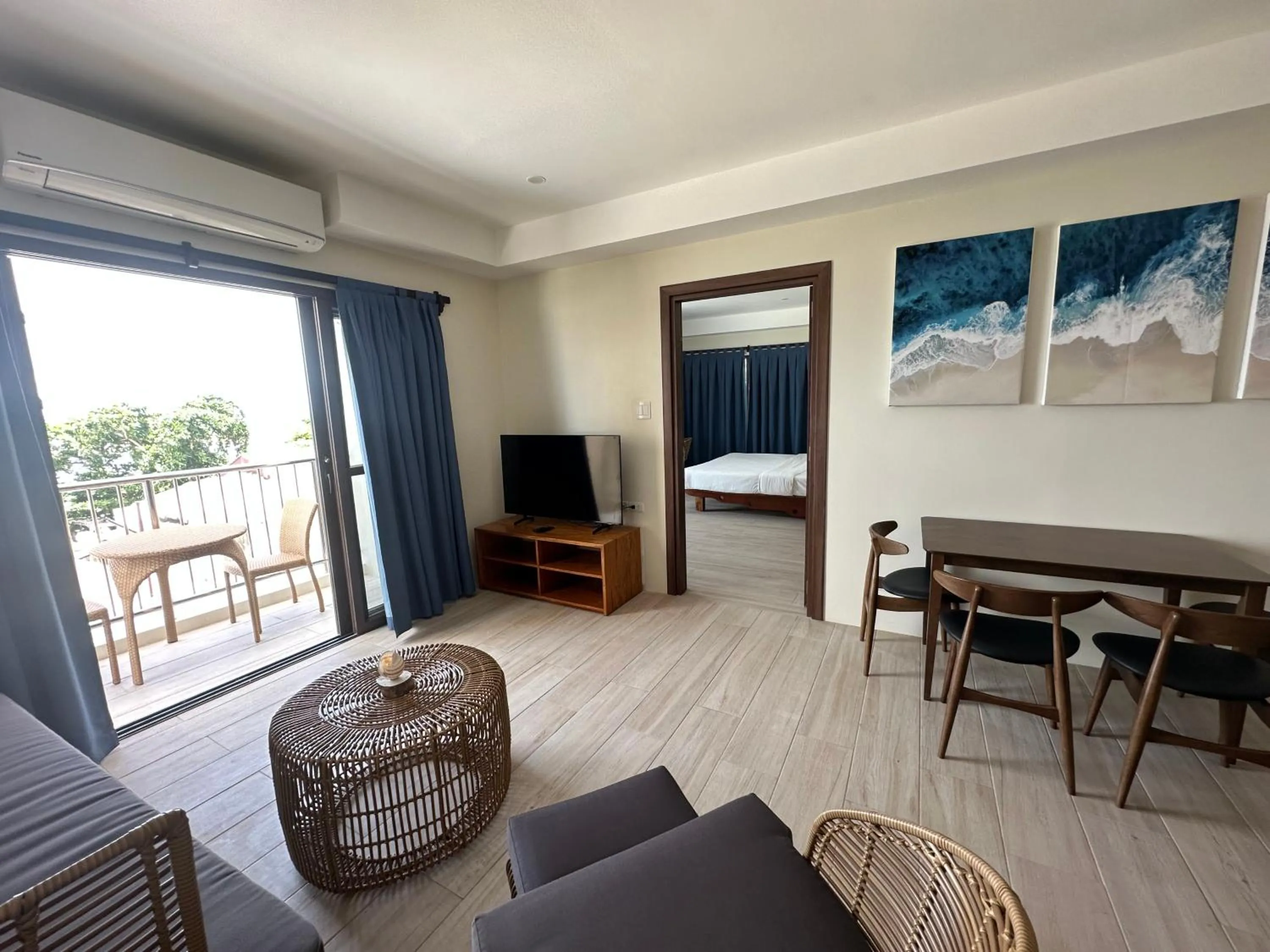 Junior Suite in Bluewater Maribago Beach Resort