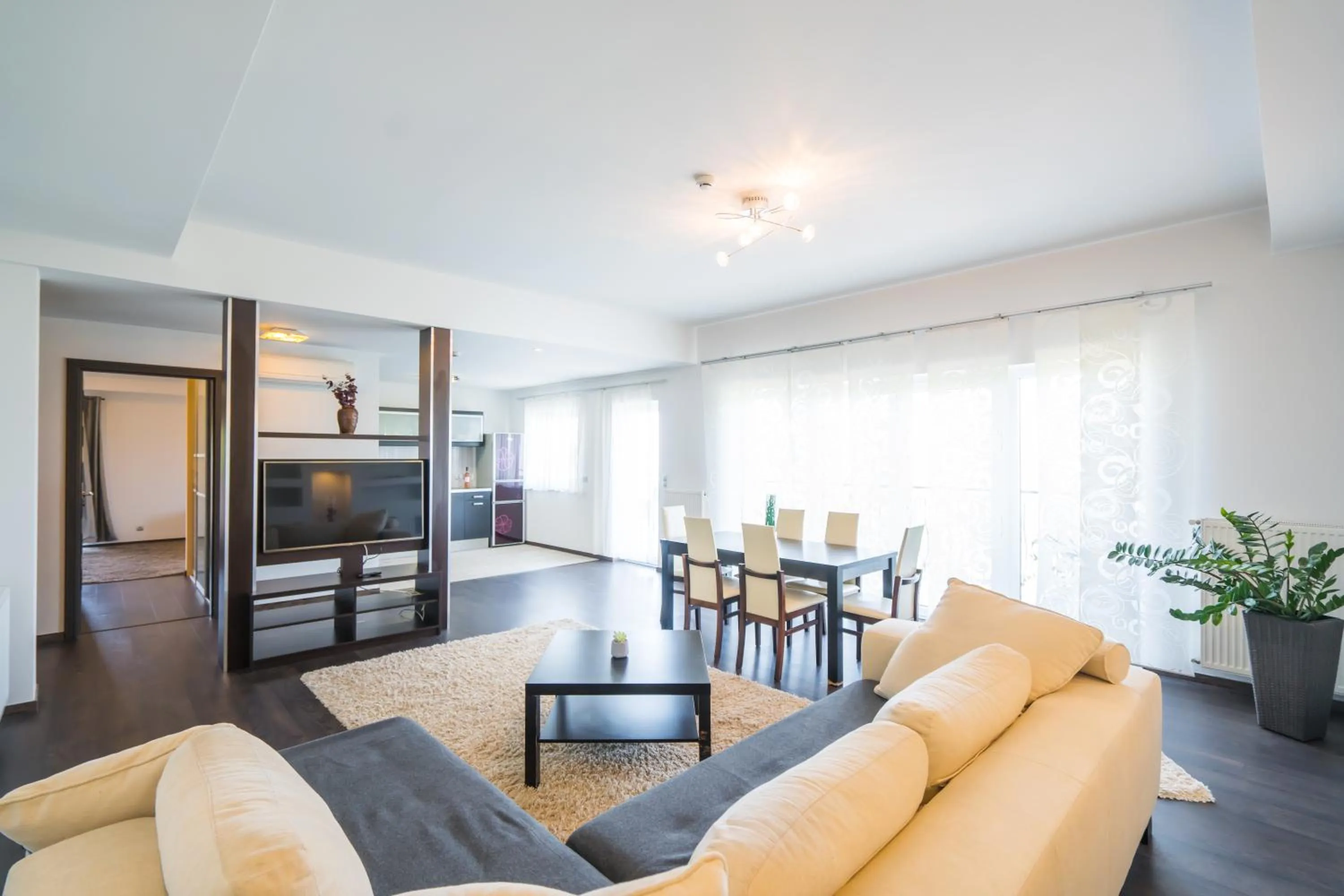 Suite with Lake View in Hotel La Riva