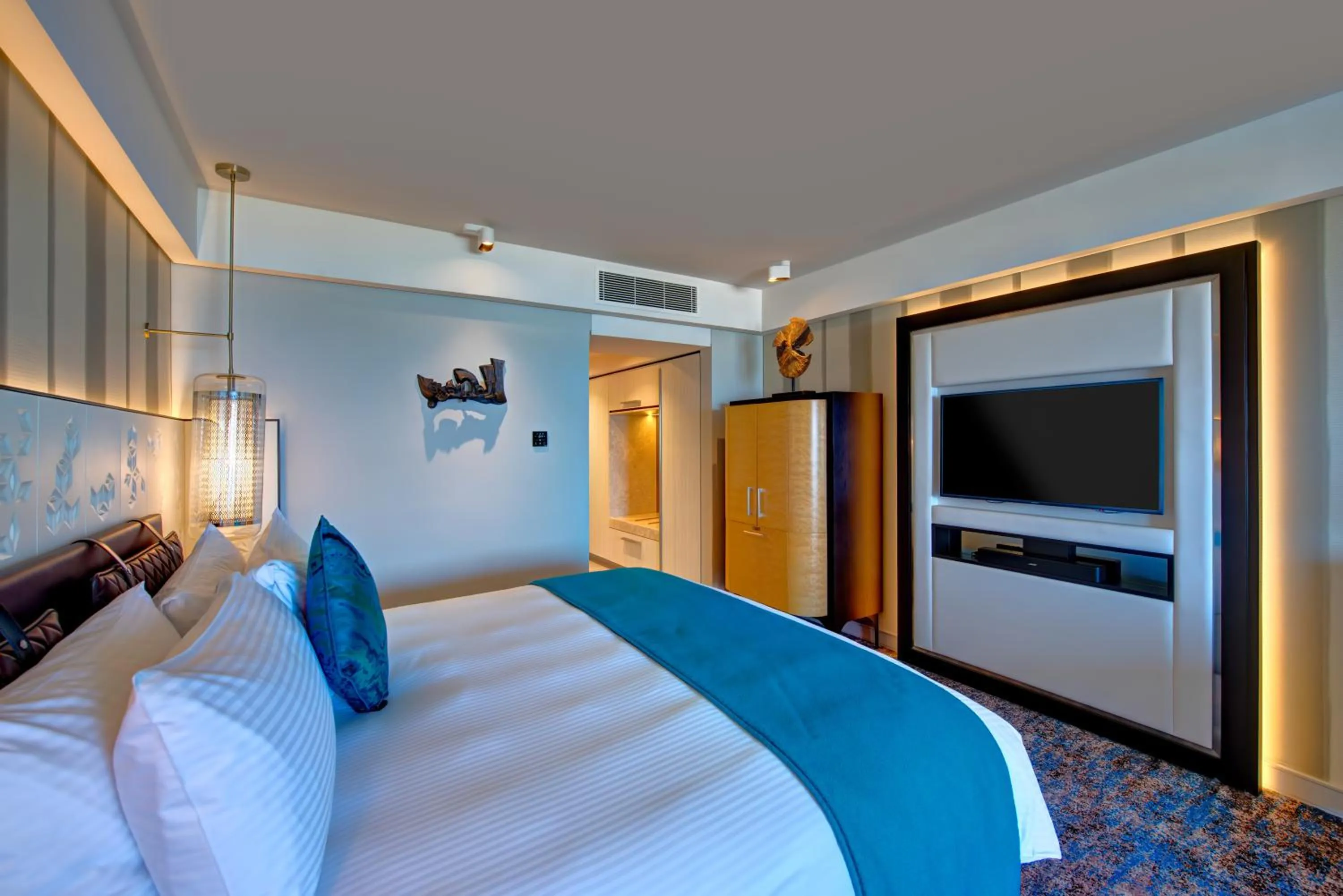 King Bed Premium Room with Balcony in InterContinental Muscat by IHG