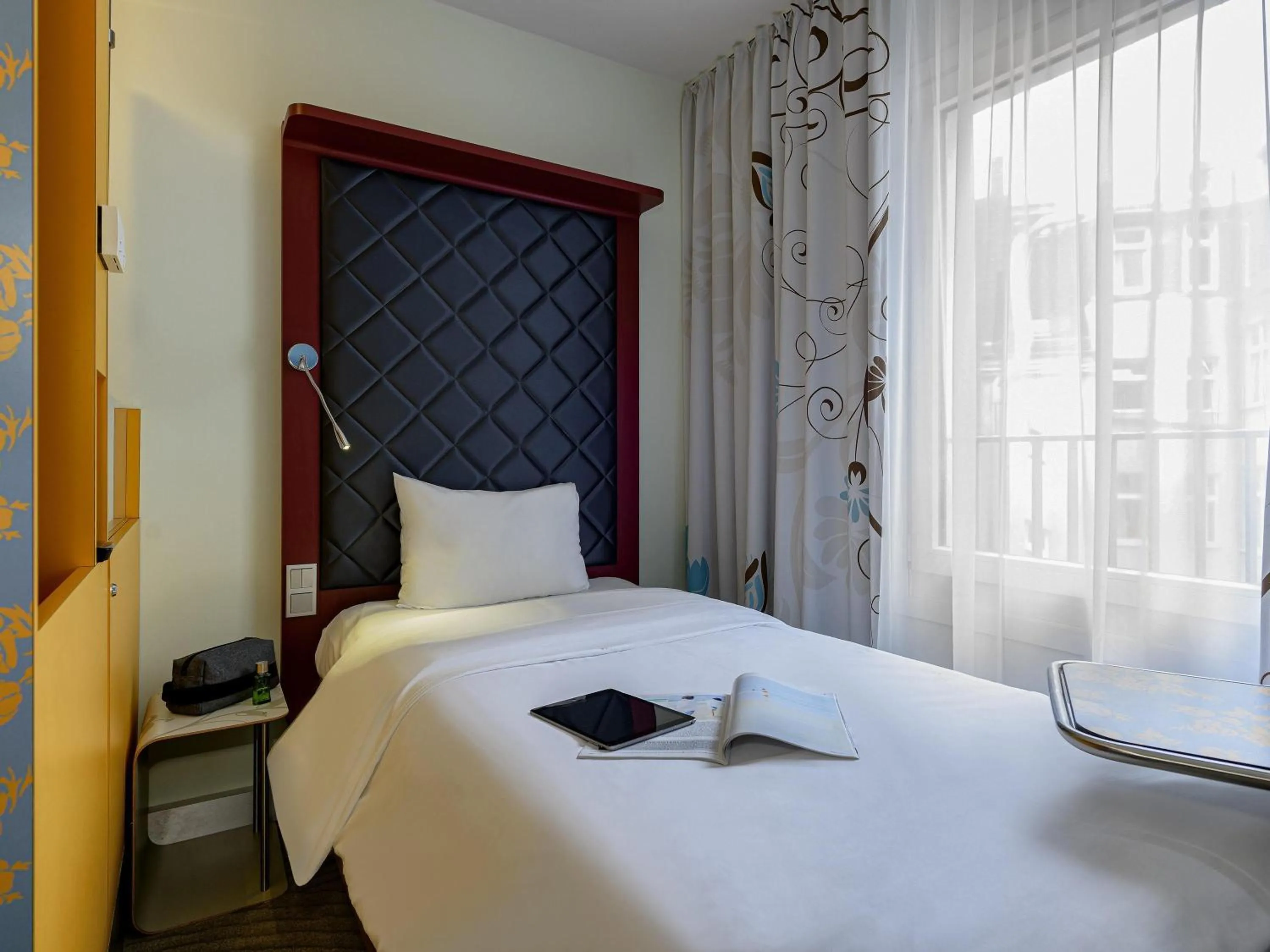 Standard Single Room in ibis Styles Hotel Berlin Mitte