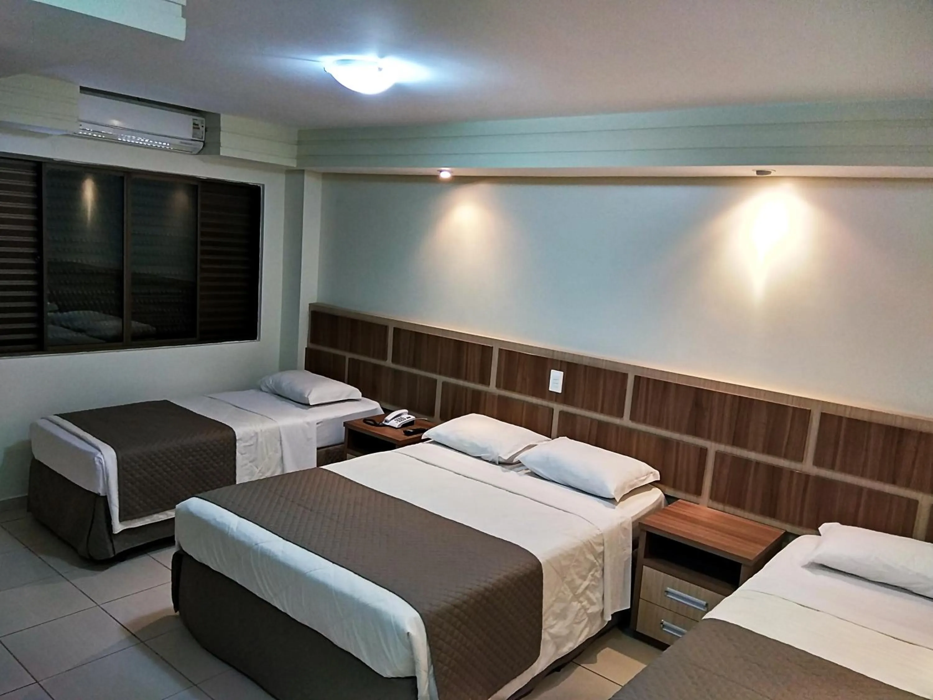 Deluxe Family Room in Praia Sol Hotel