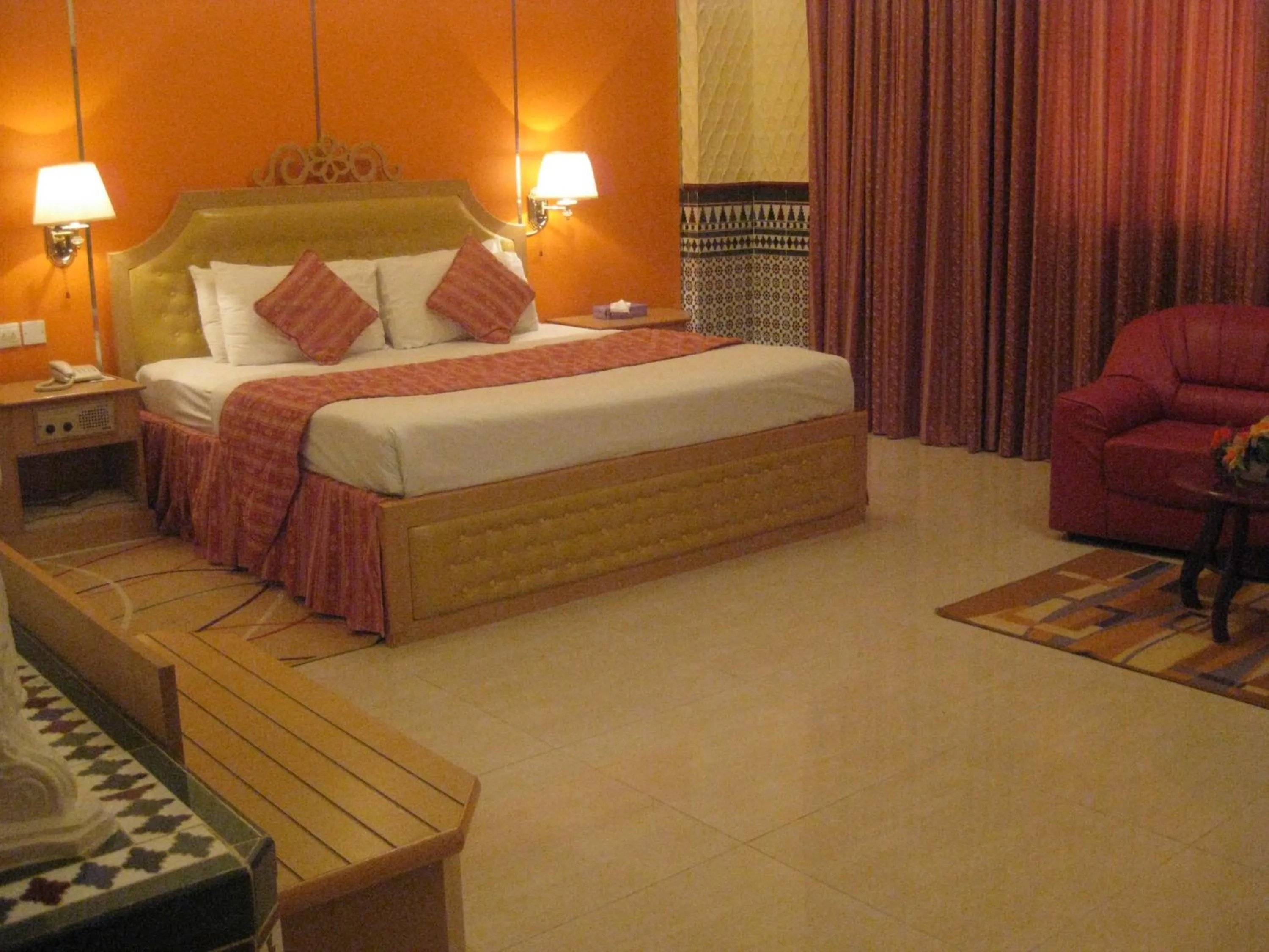 Double Room in Bowshar International Hotel