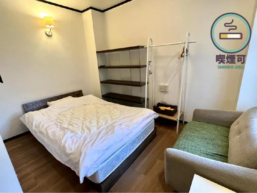 Single Room with Bathroom - single occupancy in Tokyo Guest House Ouji Music Lounge