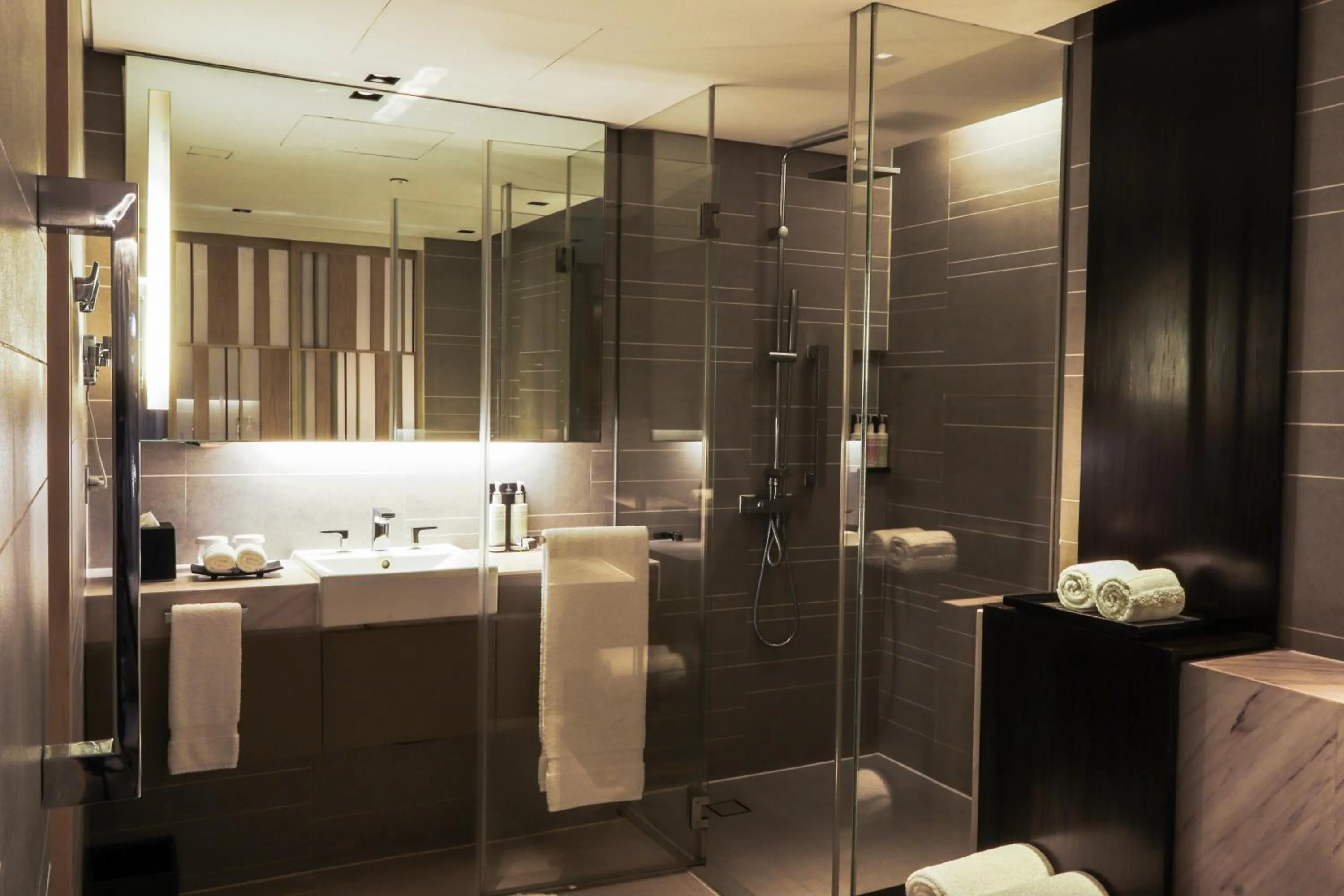 Director Suite in New World Makati Hotel, Manila