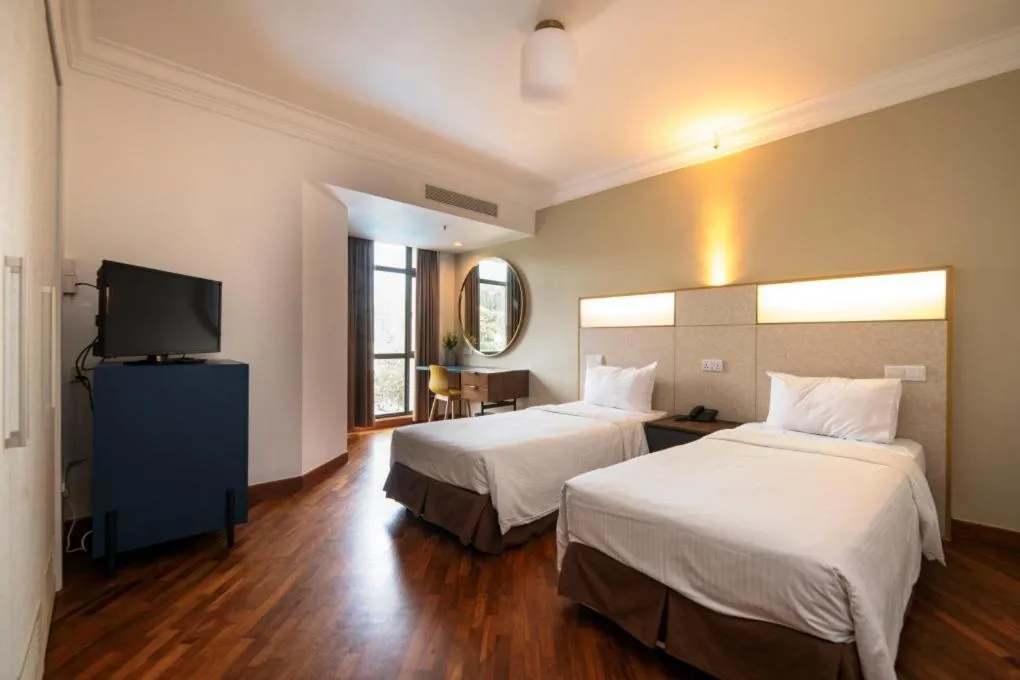 Twin Room with View in YWCA Fort Canning