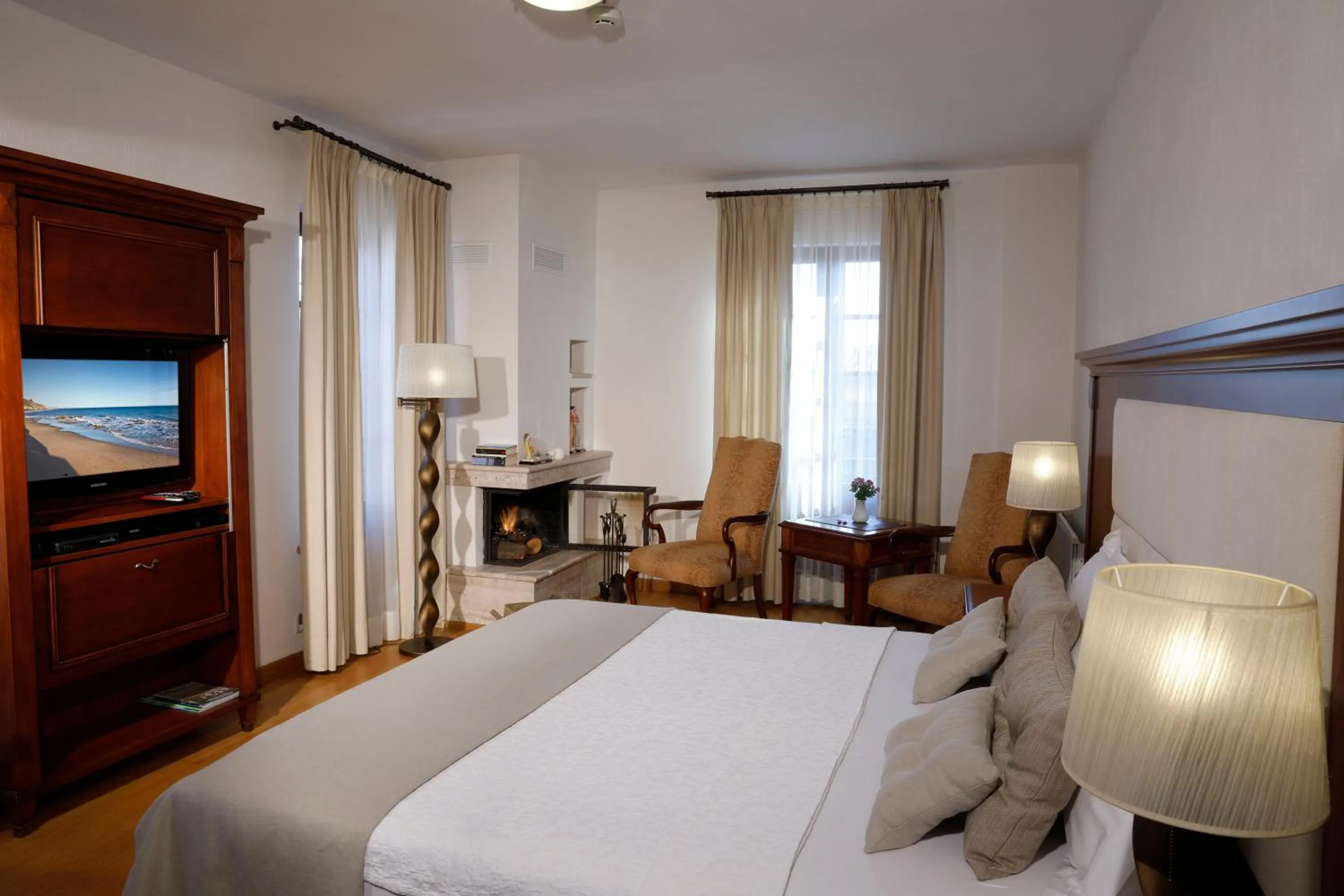 Deluxe Double Room in YundAntik Cunda Konaklari