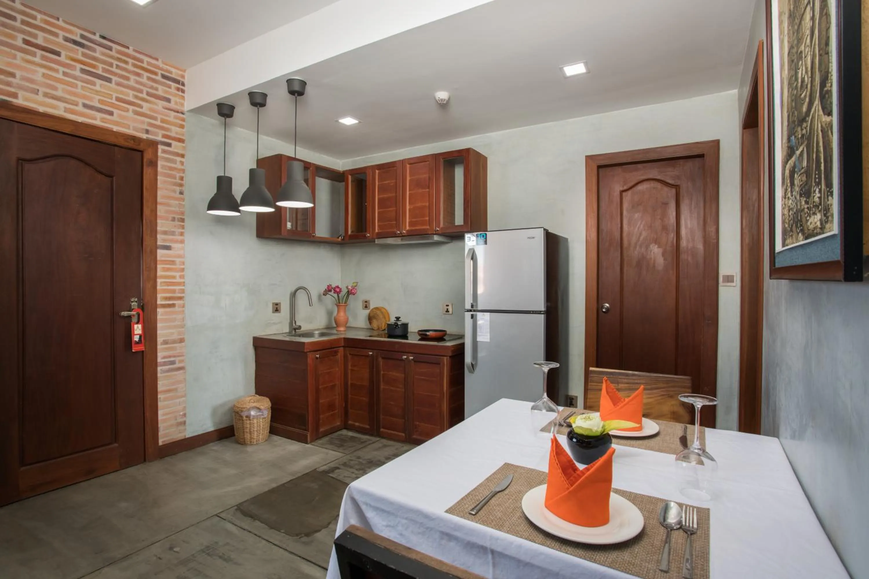 Premier Family Suite Pool View - Free Pickup at Bus Station in Cambana Residence