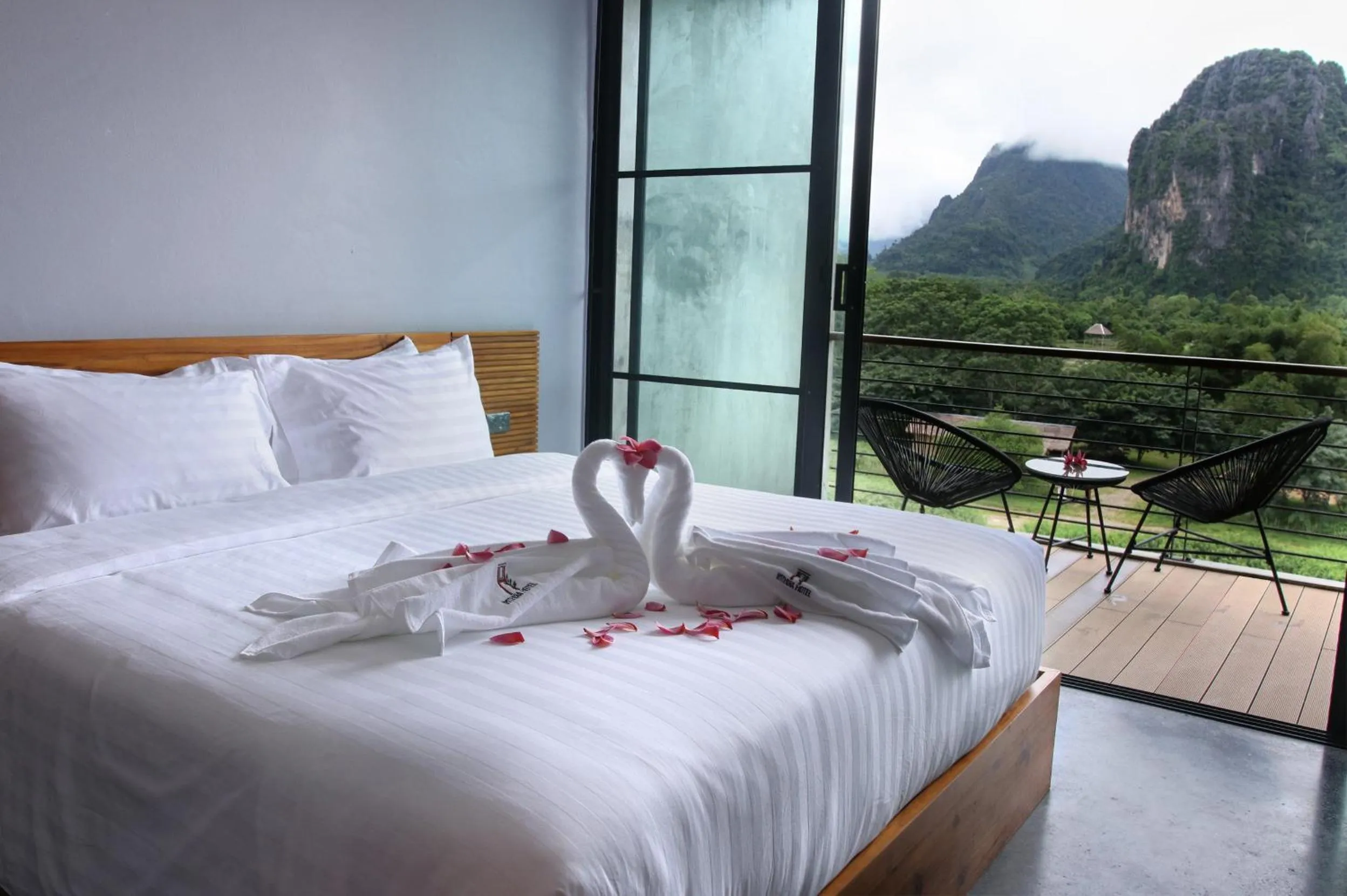Premier Double Room in Inthira Vangvieng