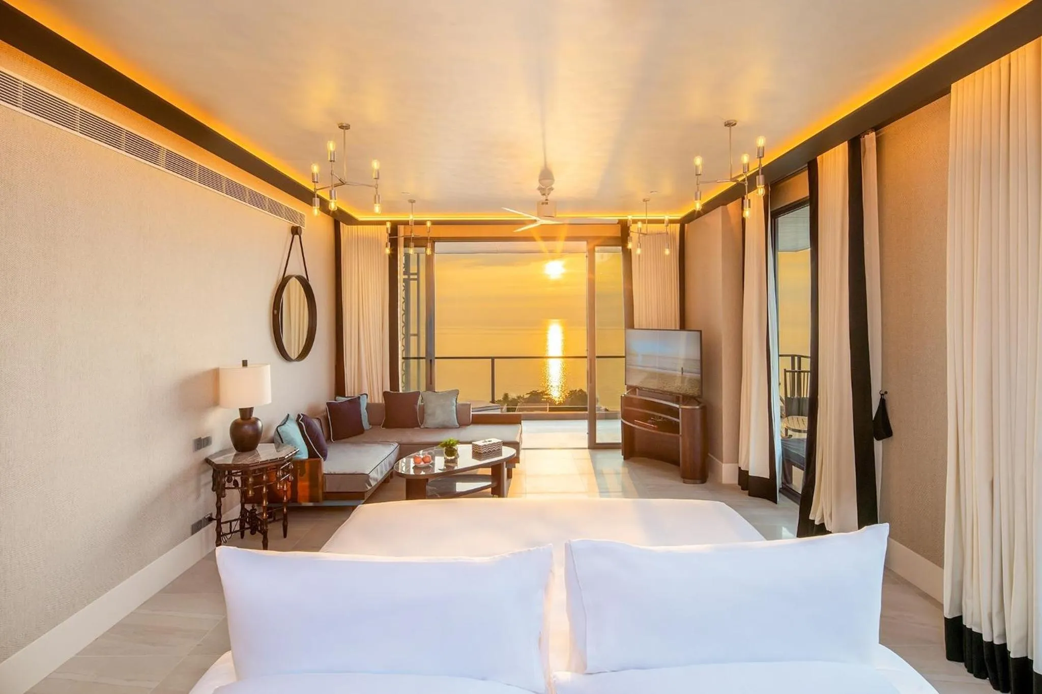 BaBa Grand Ocean Suite Corner  in Baba Beach Club Hua Hin Luxury Pool Villa by Sri panwa
