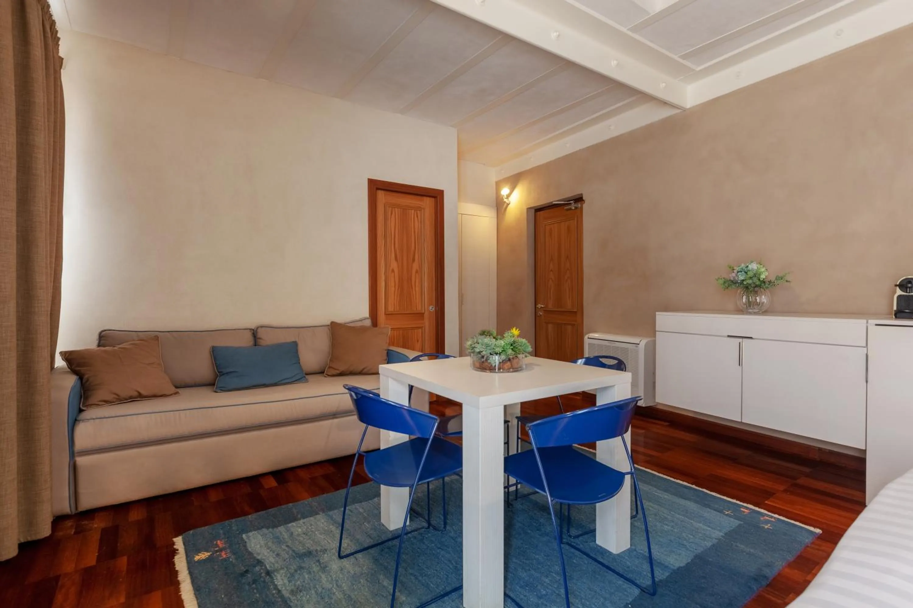 Family Standard Studio in Residence La Gancia