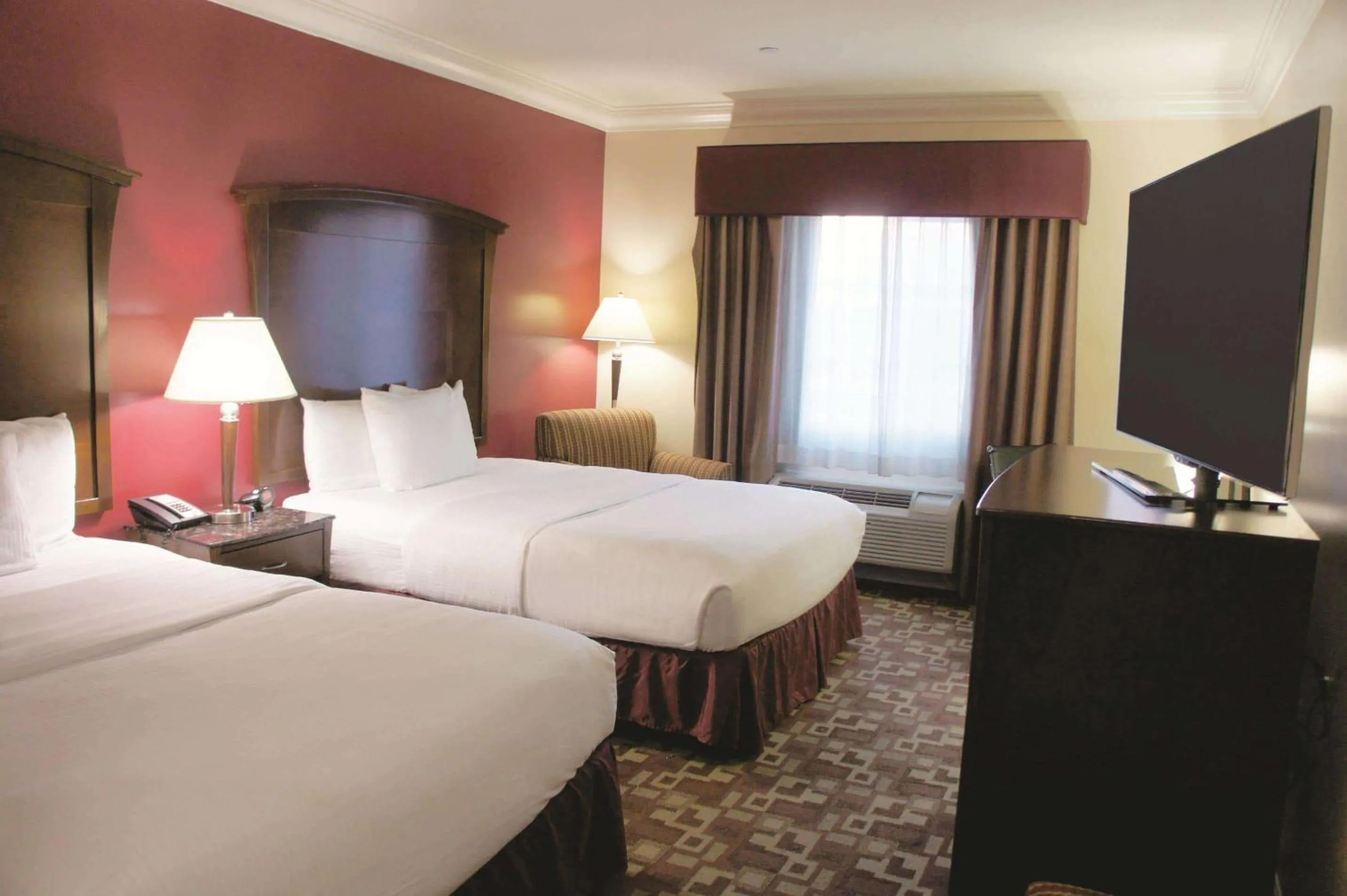 Queen Room with Two Queen Beds - Non-Smoking in La Quinta by Wyndham Moreno Valley