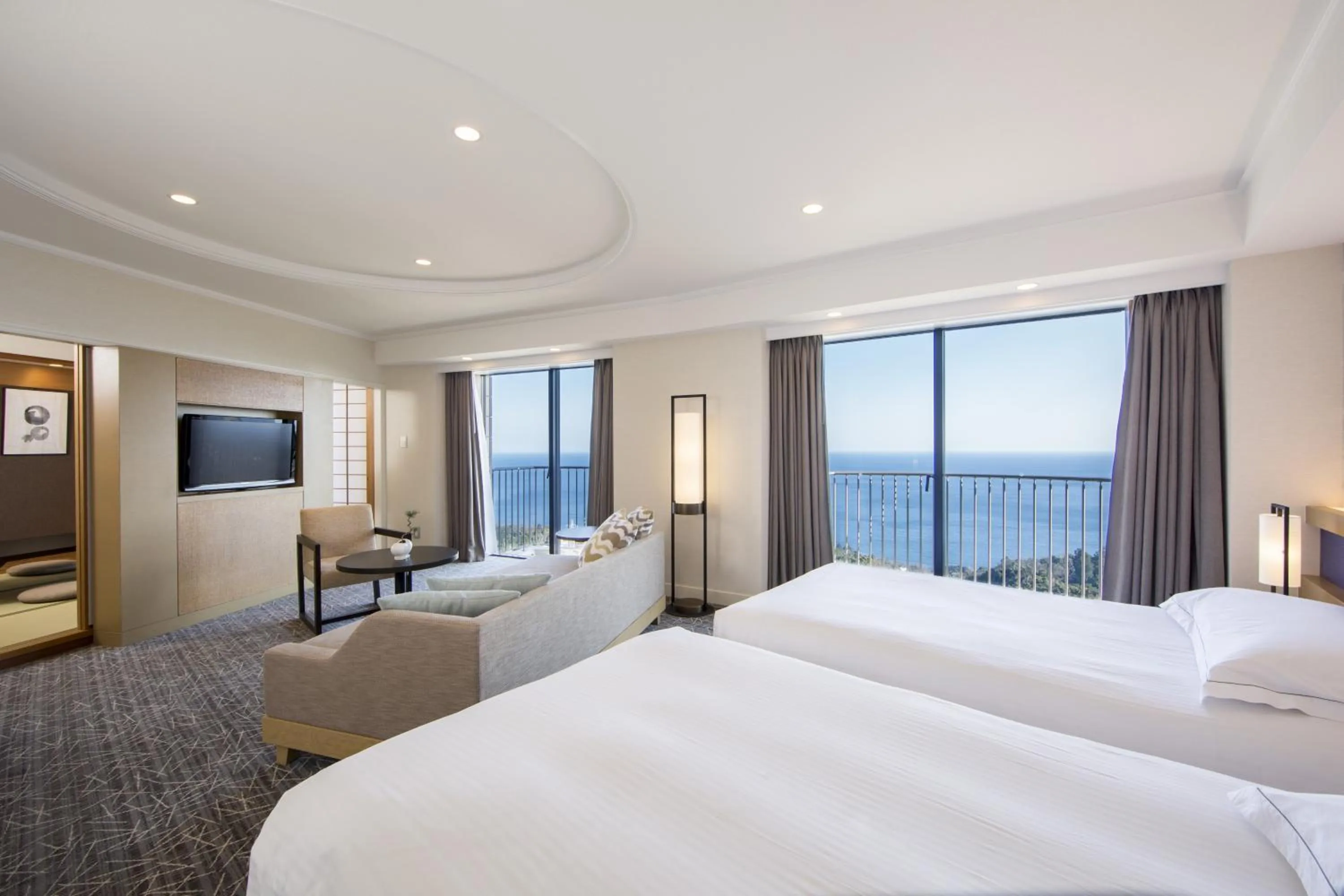 Japanese Western Premium Suite in Hilton Odawara Resort & Spa