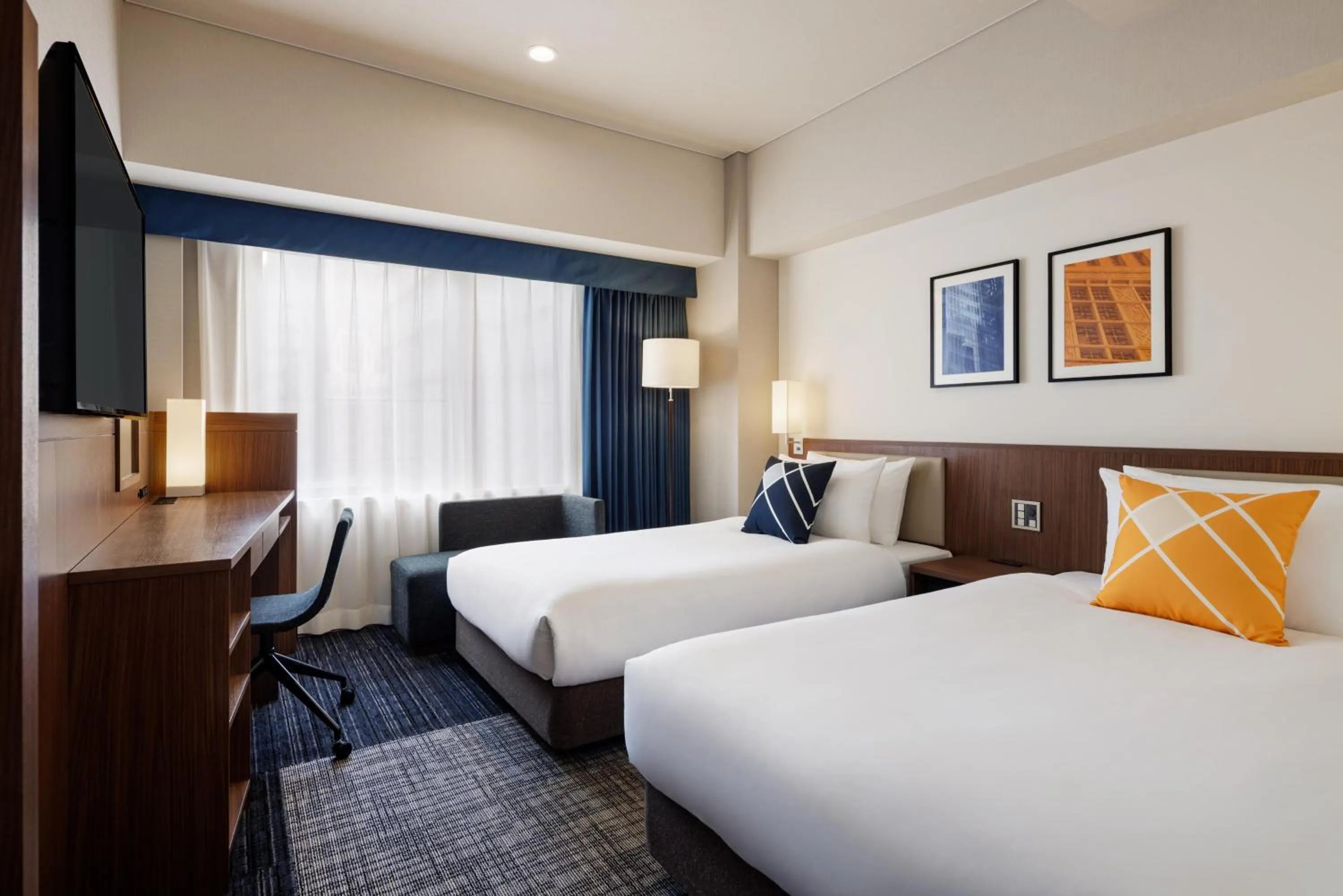 Twin Room - Non-Smoking in Four Points Flex by Sheraton Osaka Shinsaibashi