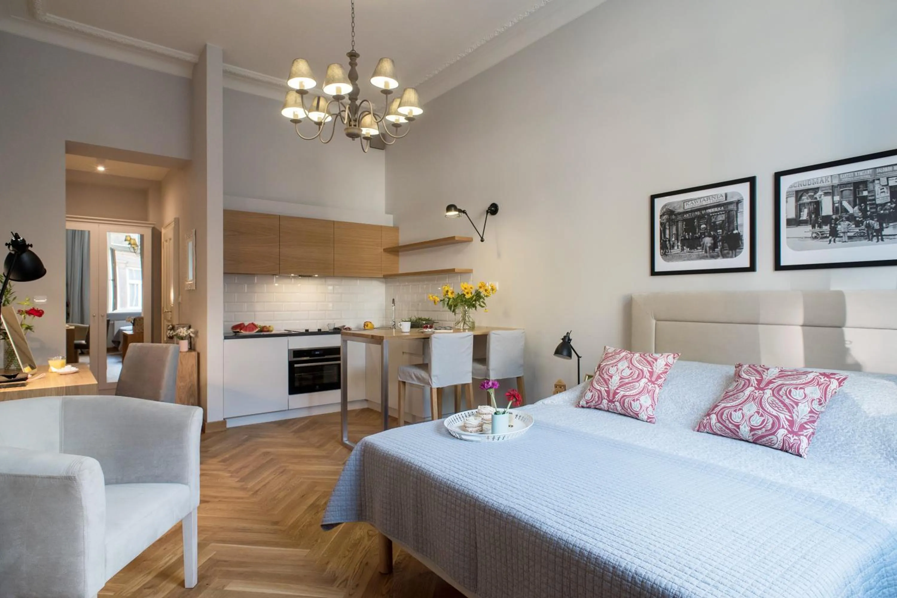 Superior Studio Apartment in Belle Epoque Residence