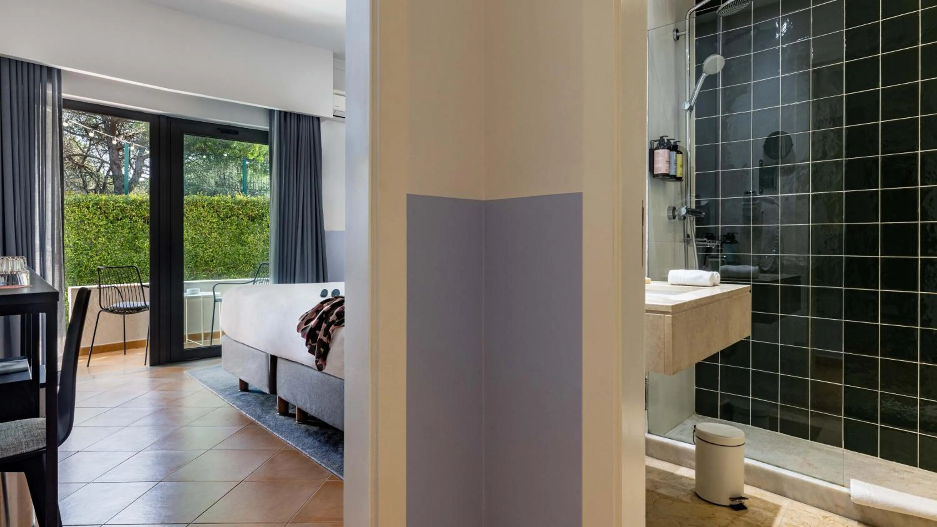 Superior Single Room in The Magnolia Hotel