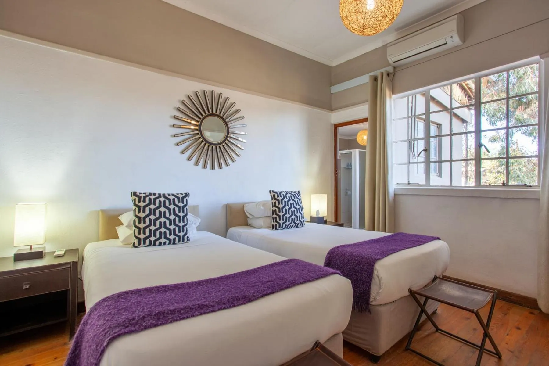 Guest house Twin Room with 2 Game Drives - single occupancy in Inverdoorn Game Reserve Lodge