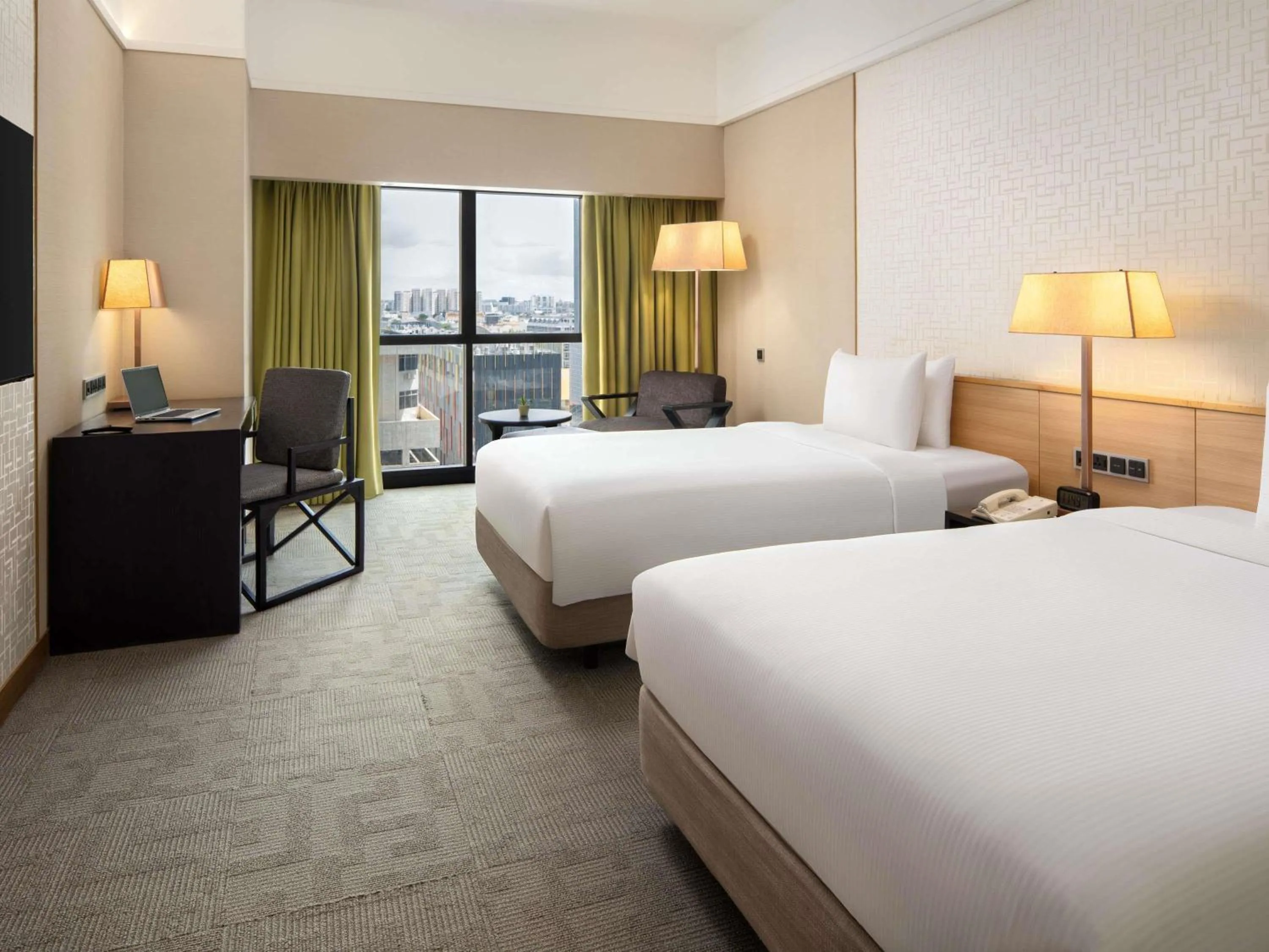 Superior Room, 2 Single Beds in Grand Mercure Singapore Roxy