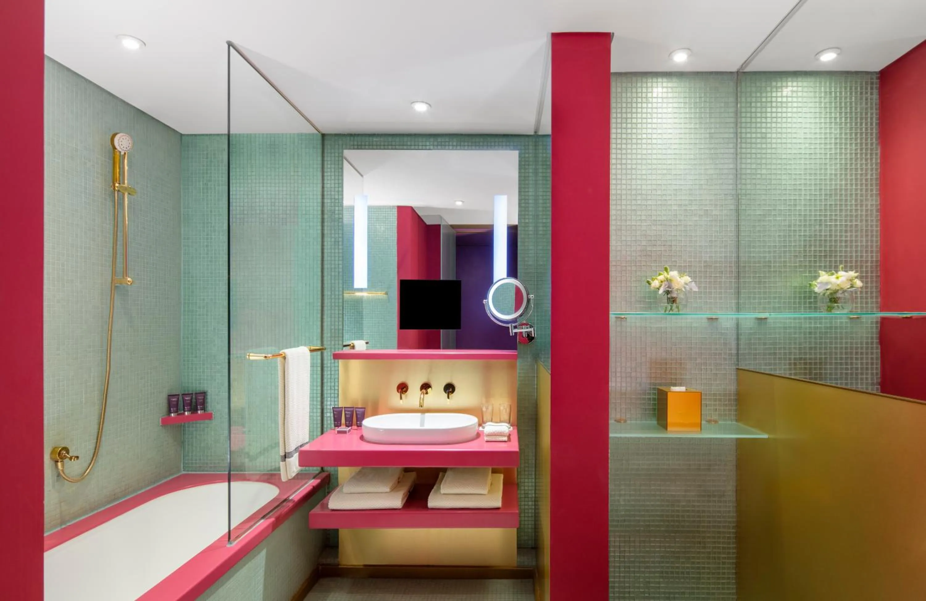 Superior Twin Room in Symphony Style Hotel Kuwait