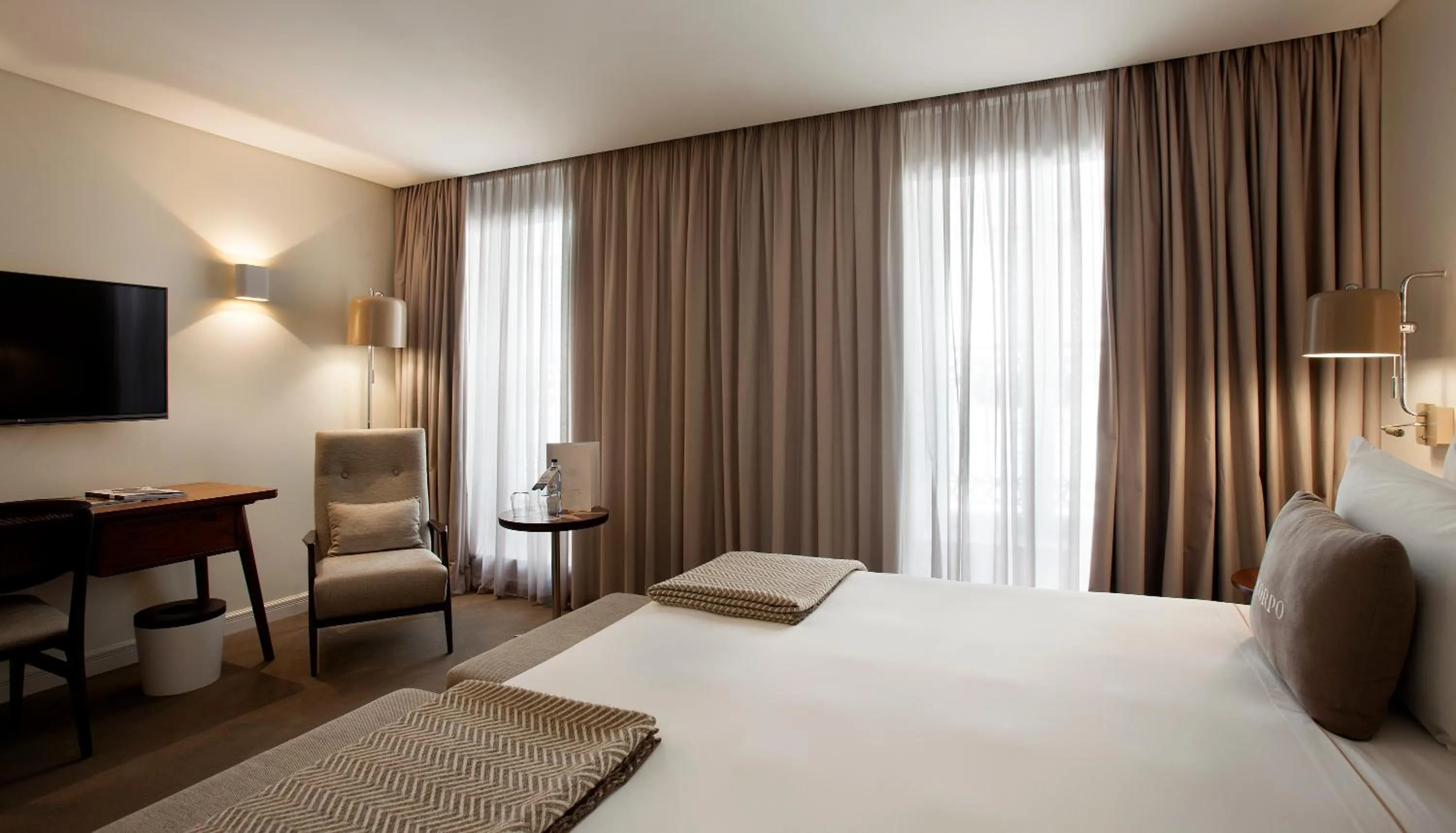 Premium Double or Twin Room in Corpo Santo Lisbon Historical Hotel