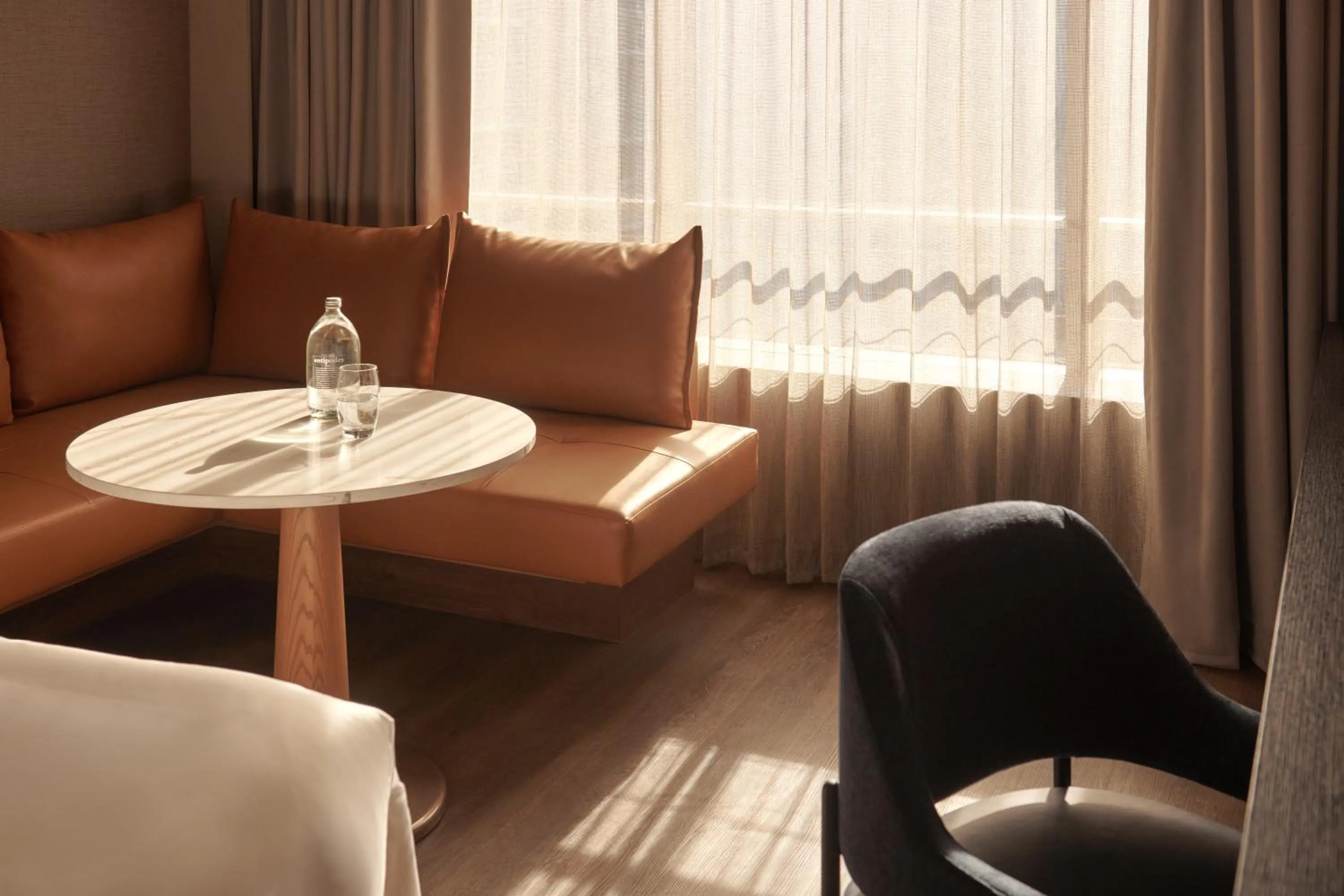 Club King Room with Club Lounge Access, High Floor in Amara Singapore