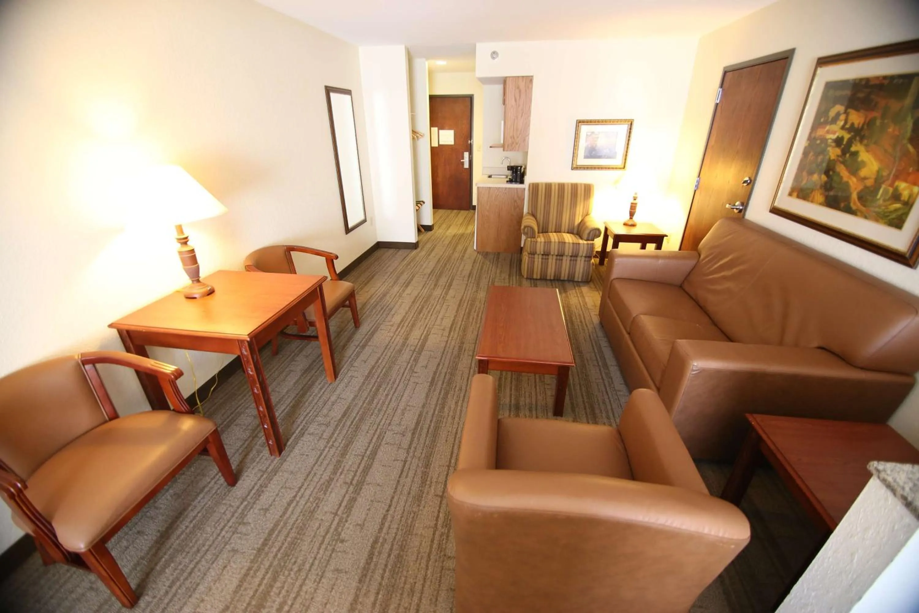 King Suite with Sofa Bed in Crown Pointe Lodge; BW Signature Collection