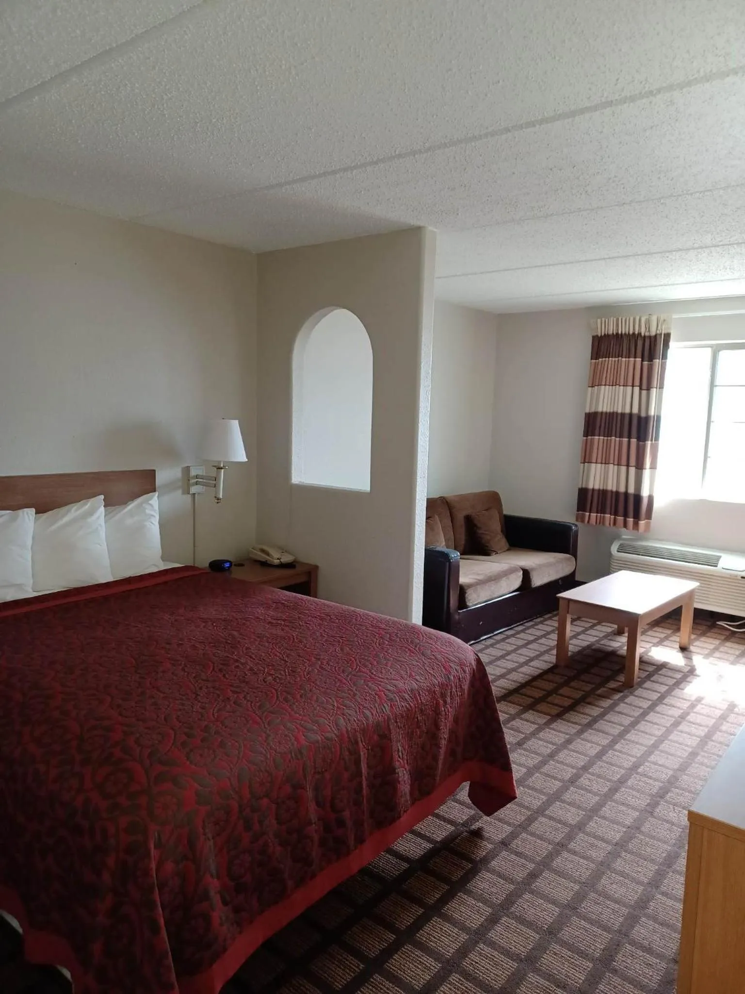 Executive Double Suite - Non-Smoking in Days Inn & Suites by Wyndham Laredo