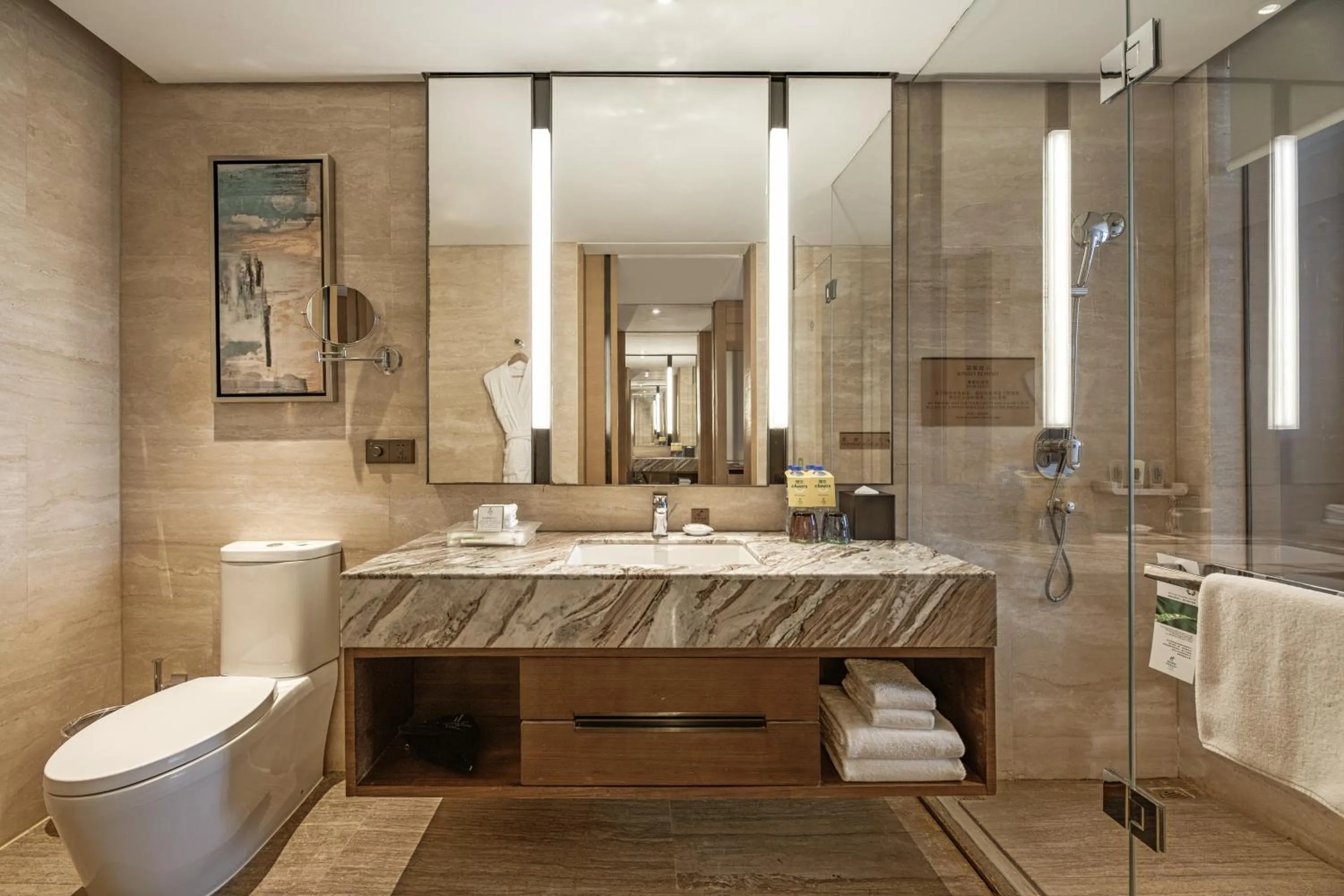 Standard Twin Room in Holiday Inn Baoji Central by IHG