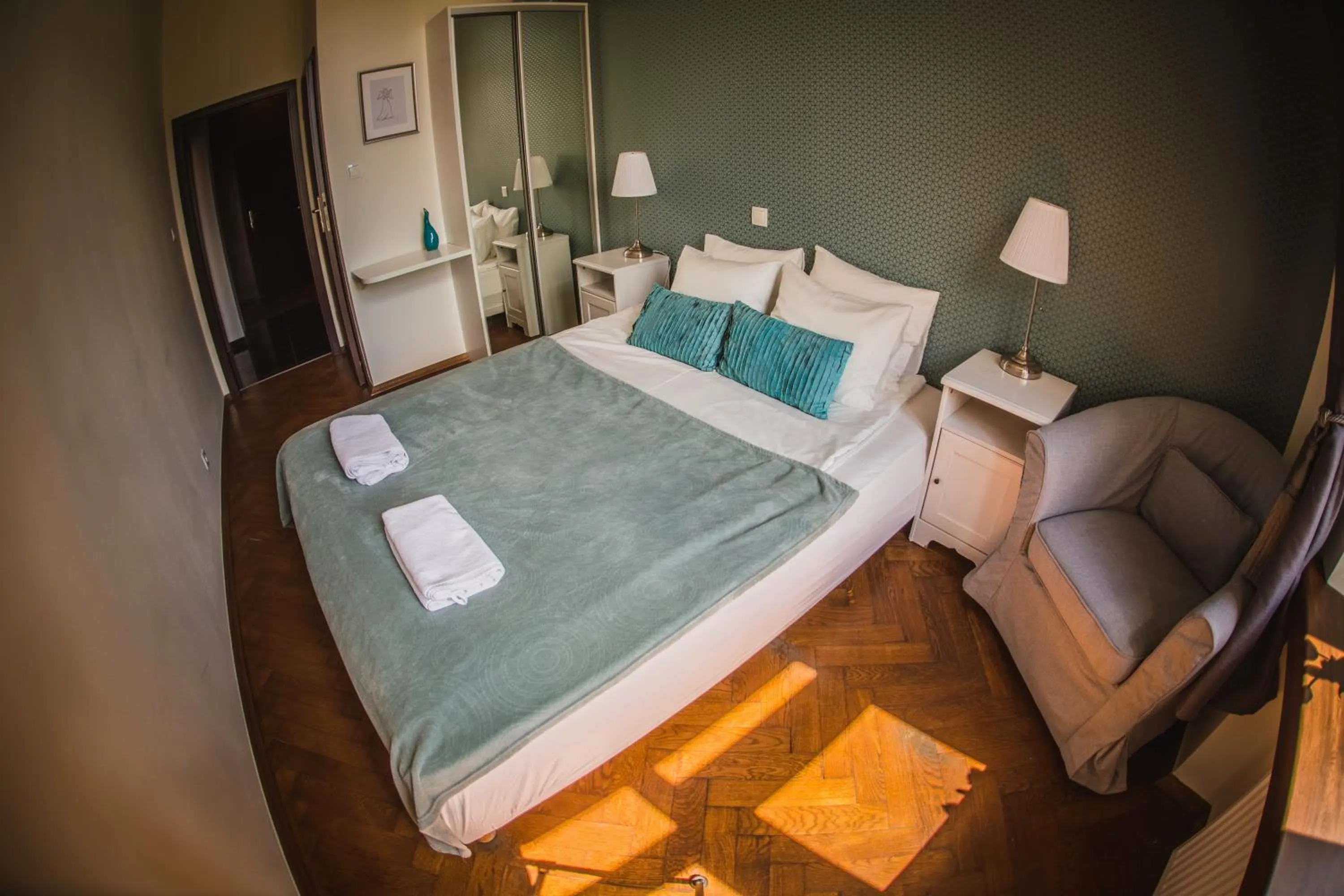 Double Room in Angel House Aparthotel