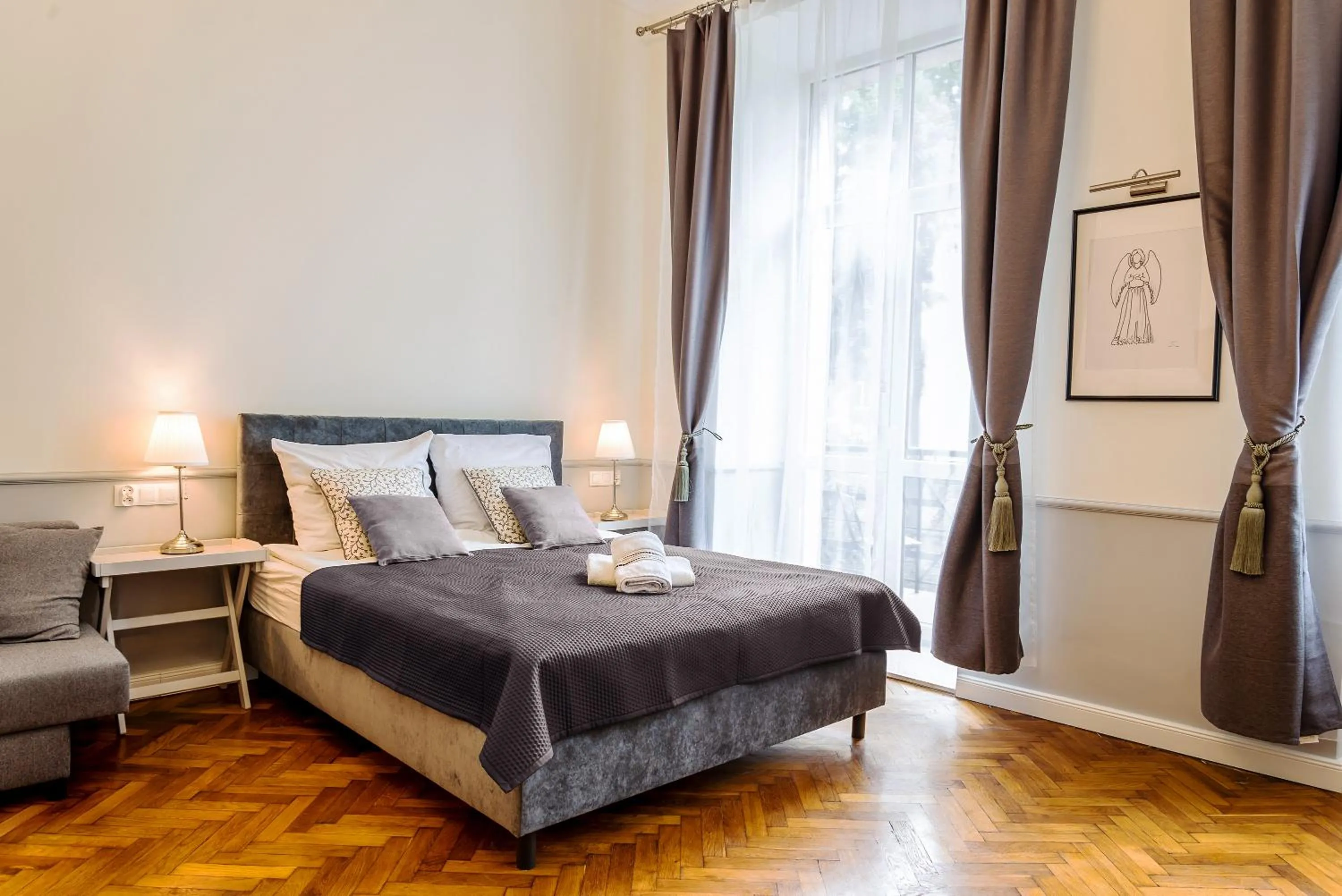 Triple Room in Angel House Aparthotel