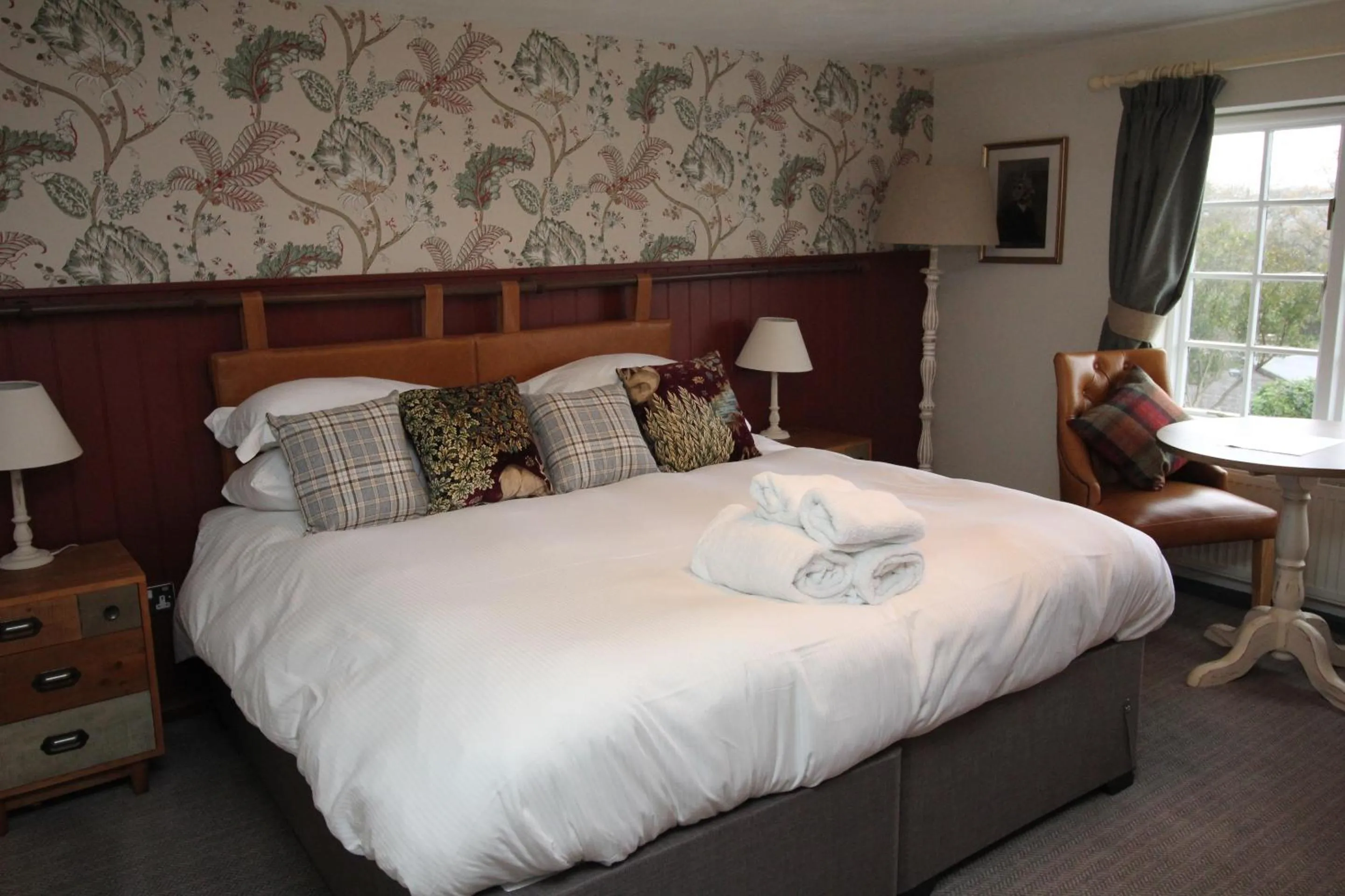 King Room in The Countryman Inn