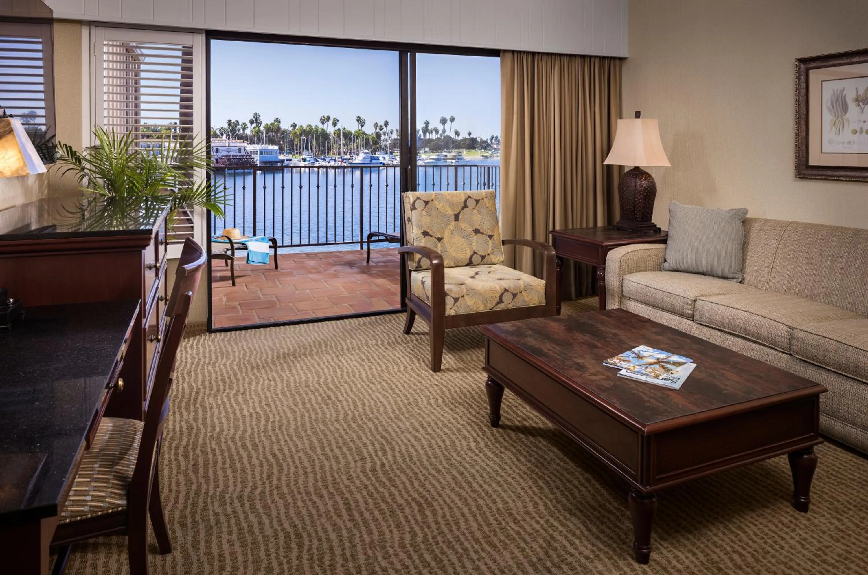  Bay Front Suite King 2nd Floor in Bahia Resort Hotel