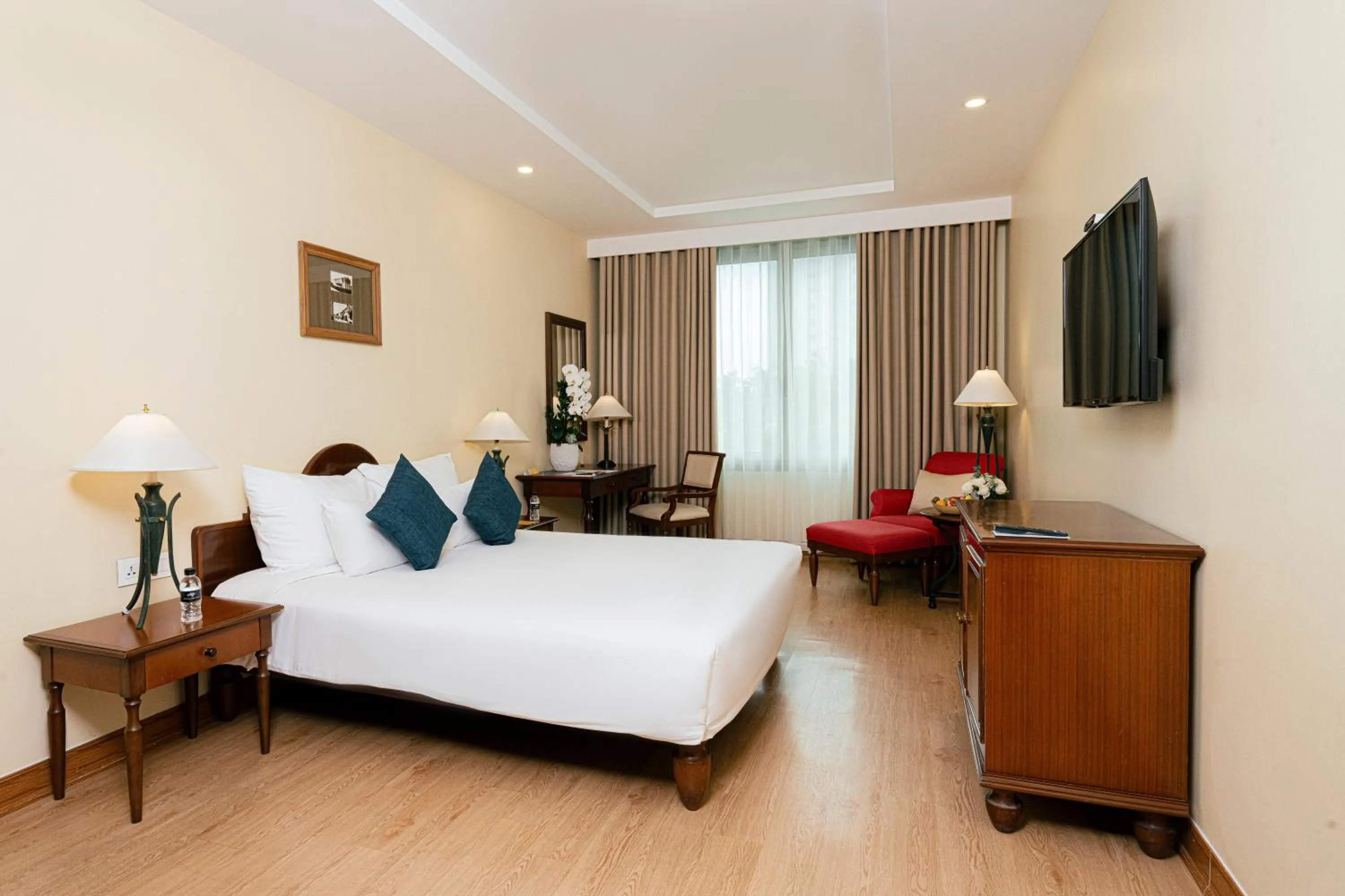 Deluxe Room in Hai Phong Harbour View Hotel