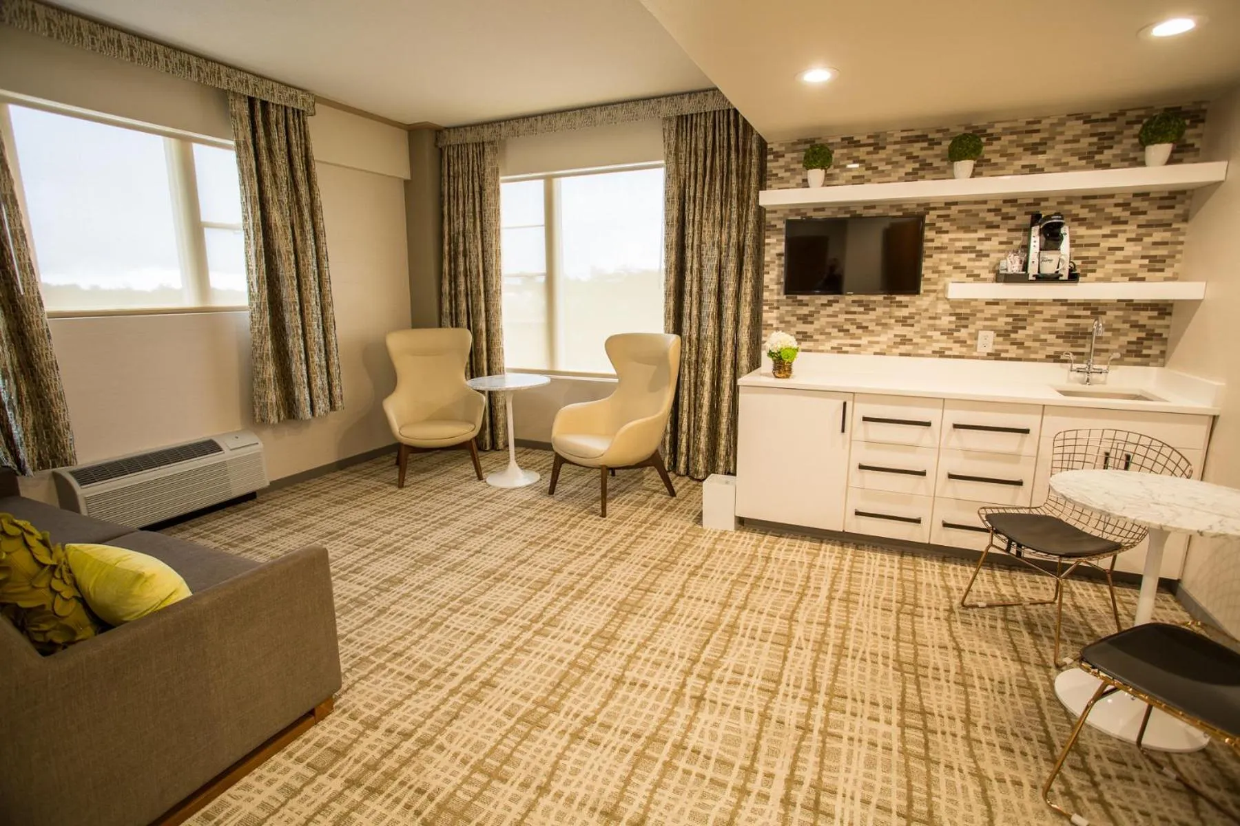 Superior Suite in The Fredonia Hotel