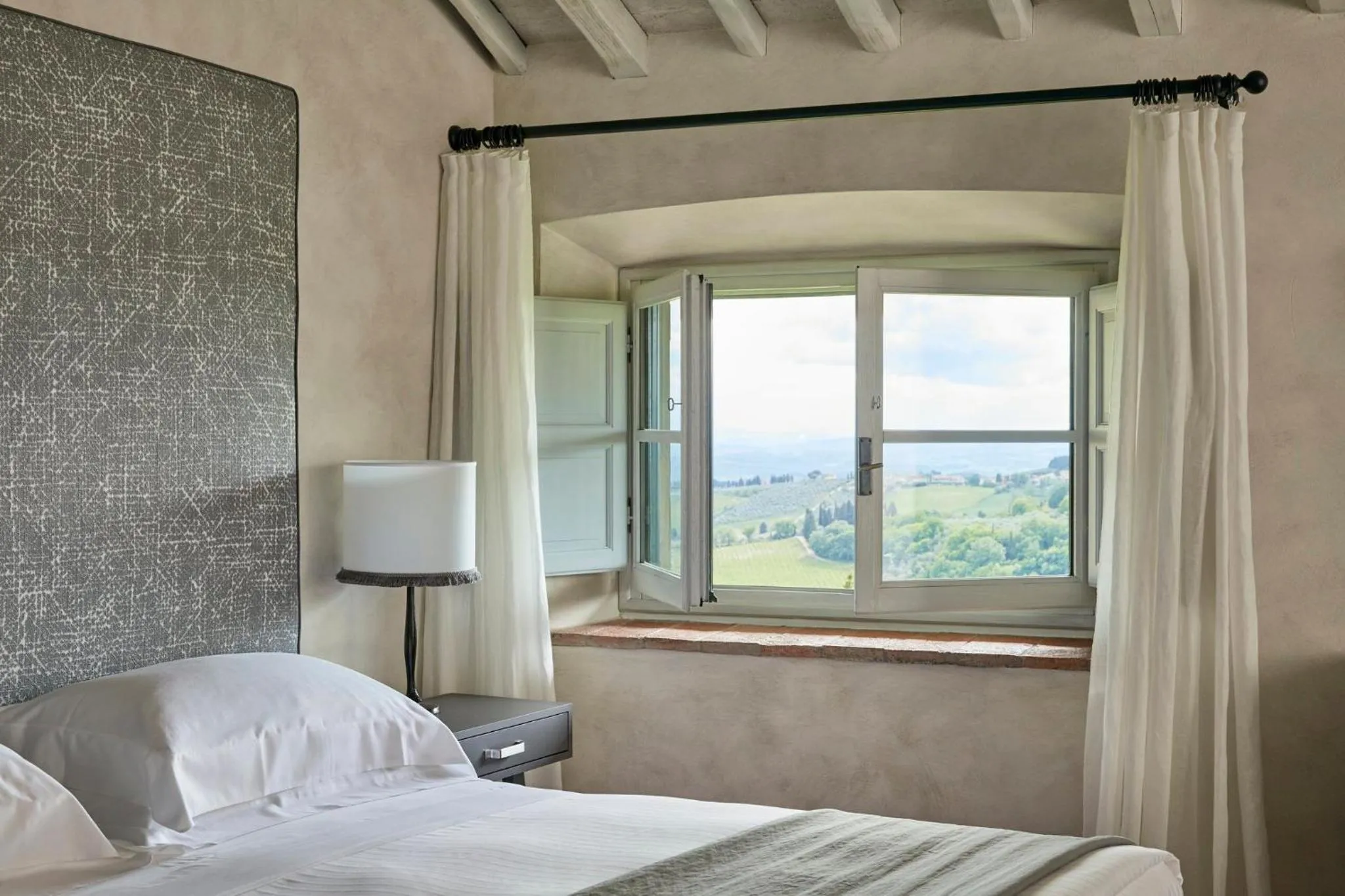 Deluxe Double Room - single occupancy in COMO Castello Del Nero