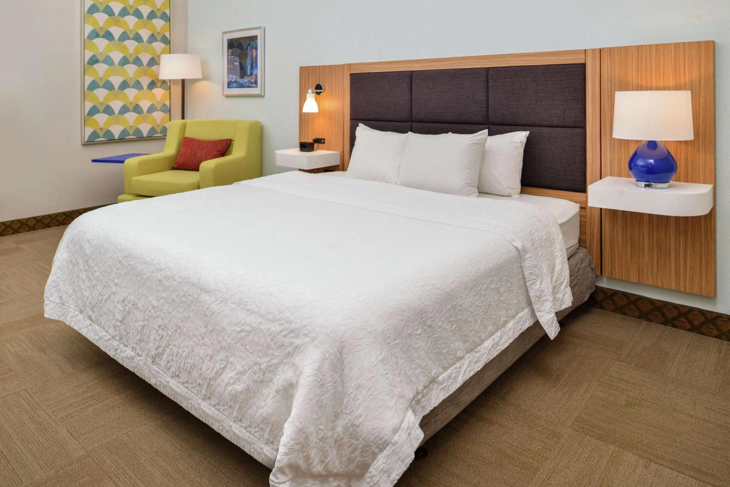 King Room with King Bed - Non-Smoking in Hampton Inn Raleigh Clayton I-40 Garner